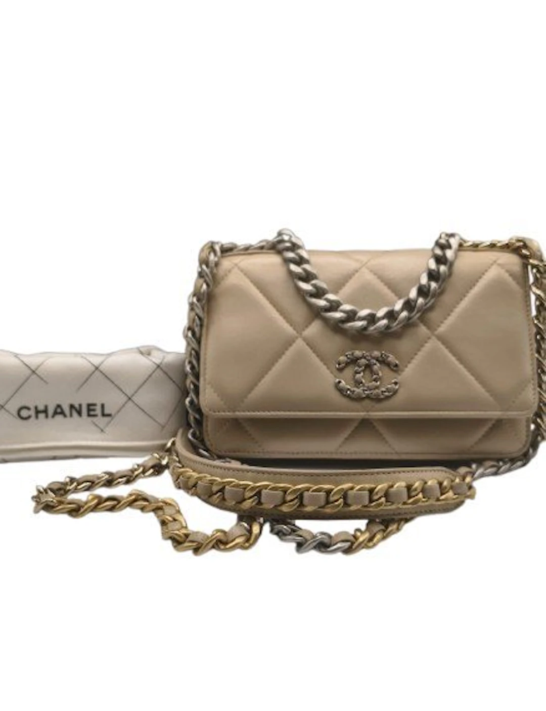 Chanel - Chanel 19 - Shoulder bag