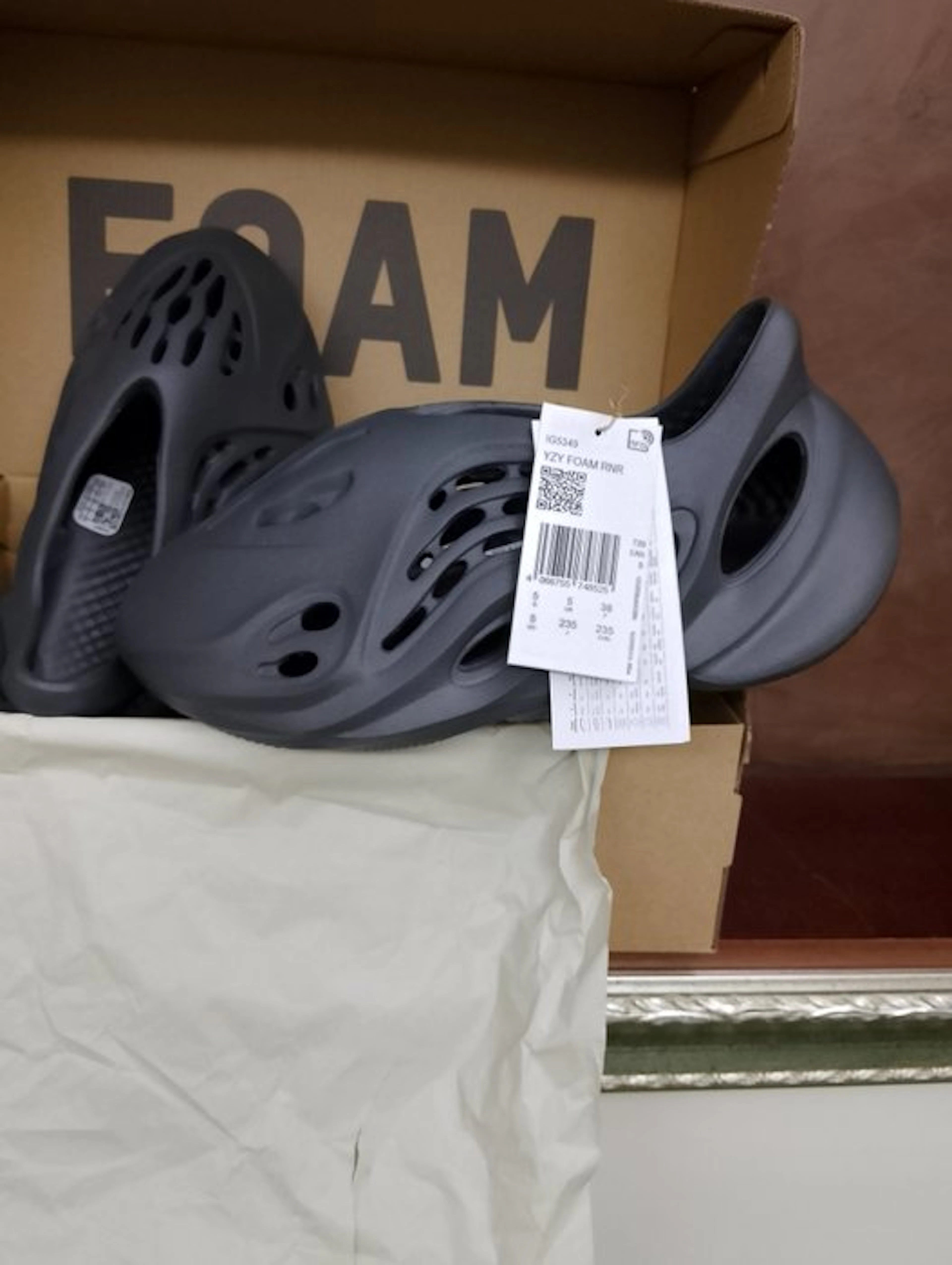 Adidas - Loafers - Size: EU 38