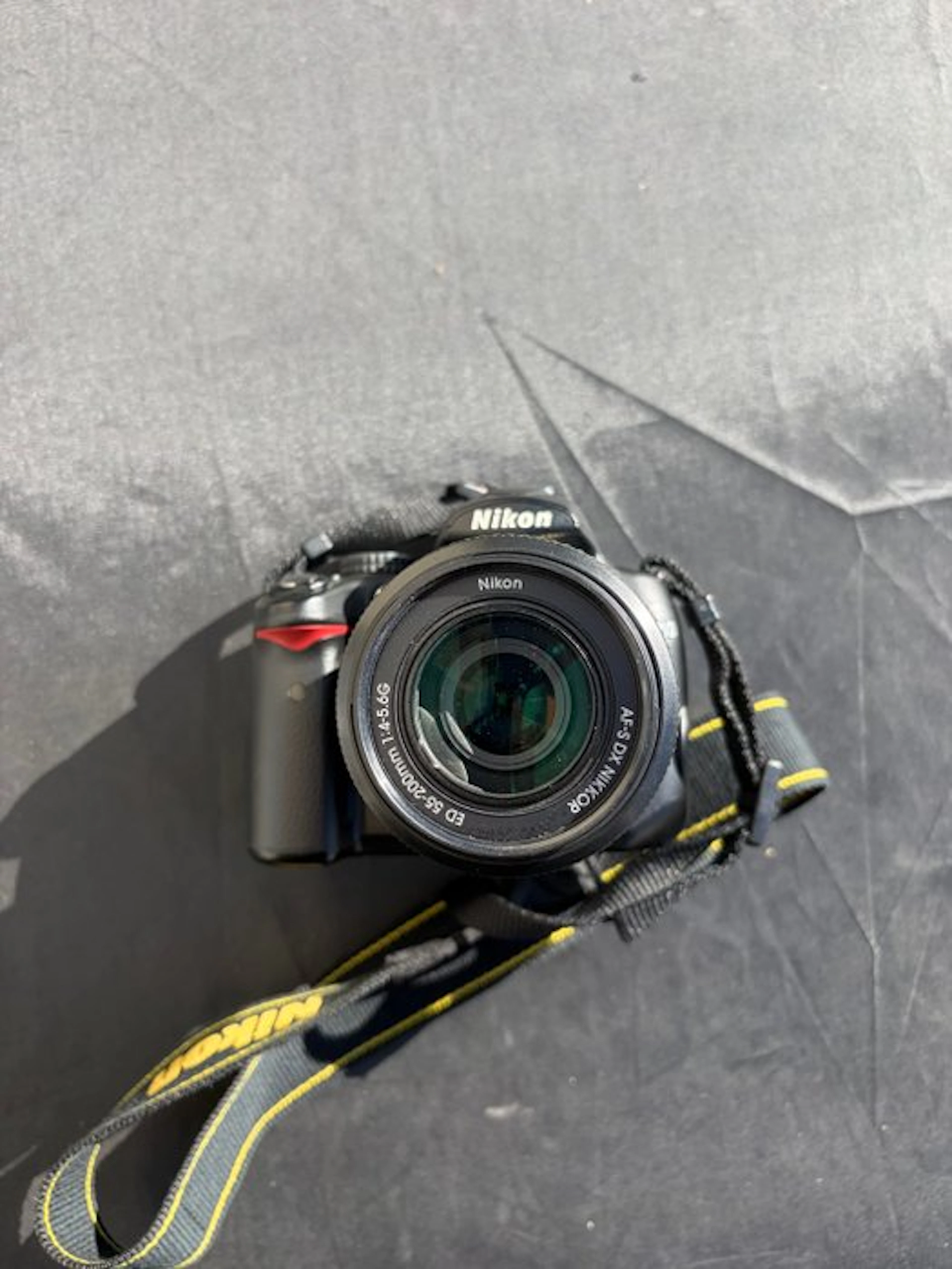Nikon D5000 + AF-S 55-200 Digital camera