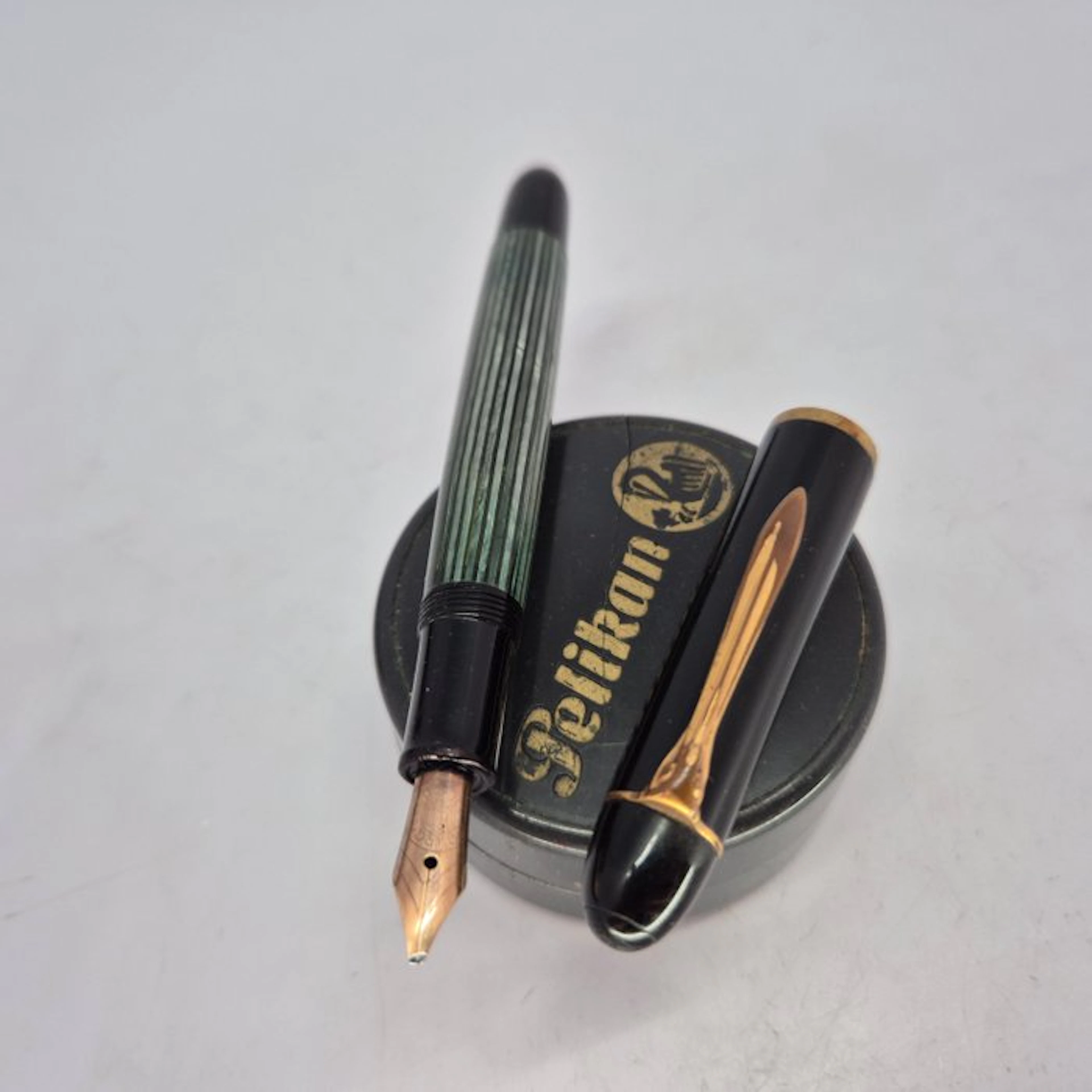 Pelikan - 140 - 14k solid gold nib (Rare OBBB) - 1950's...
