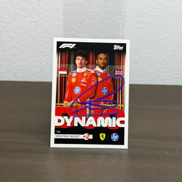 Ferrari - Topps n° 30 - Dynamic Duo - Hamilton Signed...