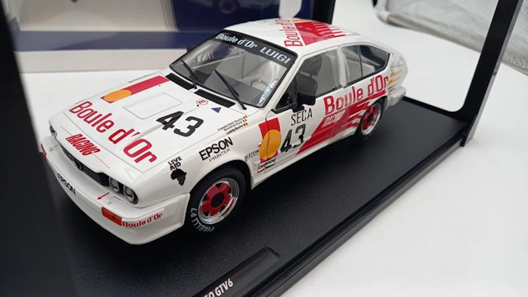 Solido 1:18 - Model car - Alfa Romeo GTV6 24h SPA 1985 - (cod.F32)