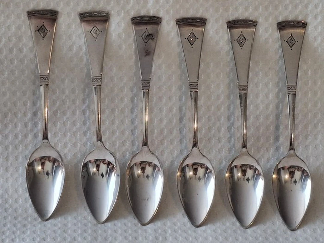 Spoon (6) - Six antique Dutch silver Art Deco spoons