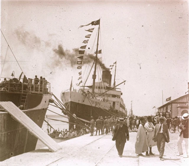 Lot of 15 stereo photos - 1930s - Tunisia & International...