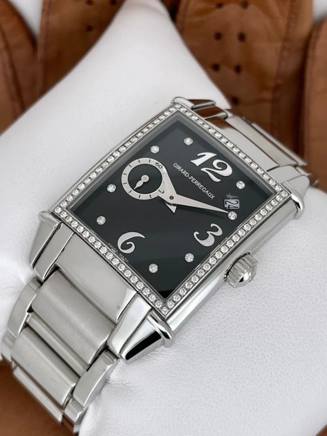 Girard-Perregaux - Vintage 1945 Diamonds Automatic - 25932 - Women - 2000-2010