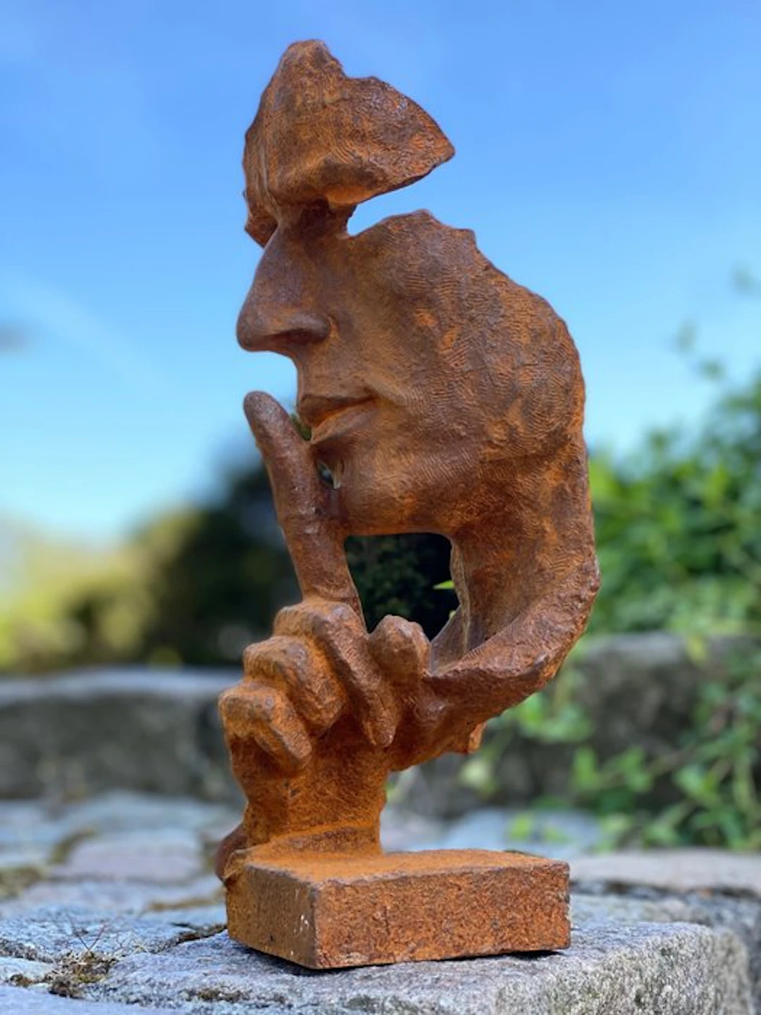 Outdoor sculpture, Tuinbeeld "stilte" - 30 cm - Cast iron