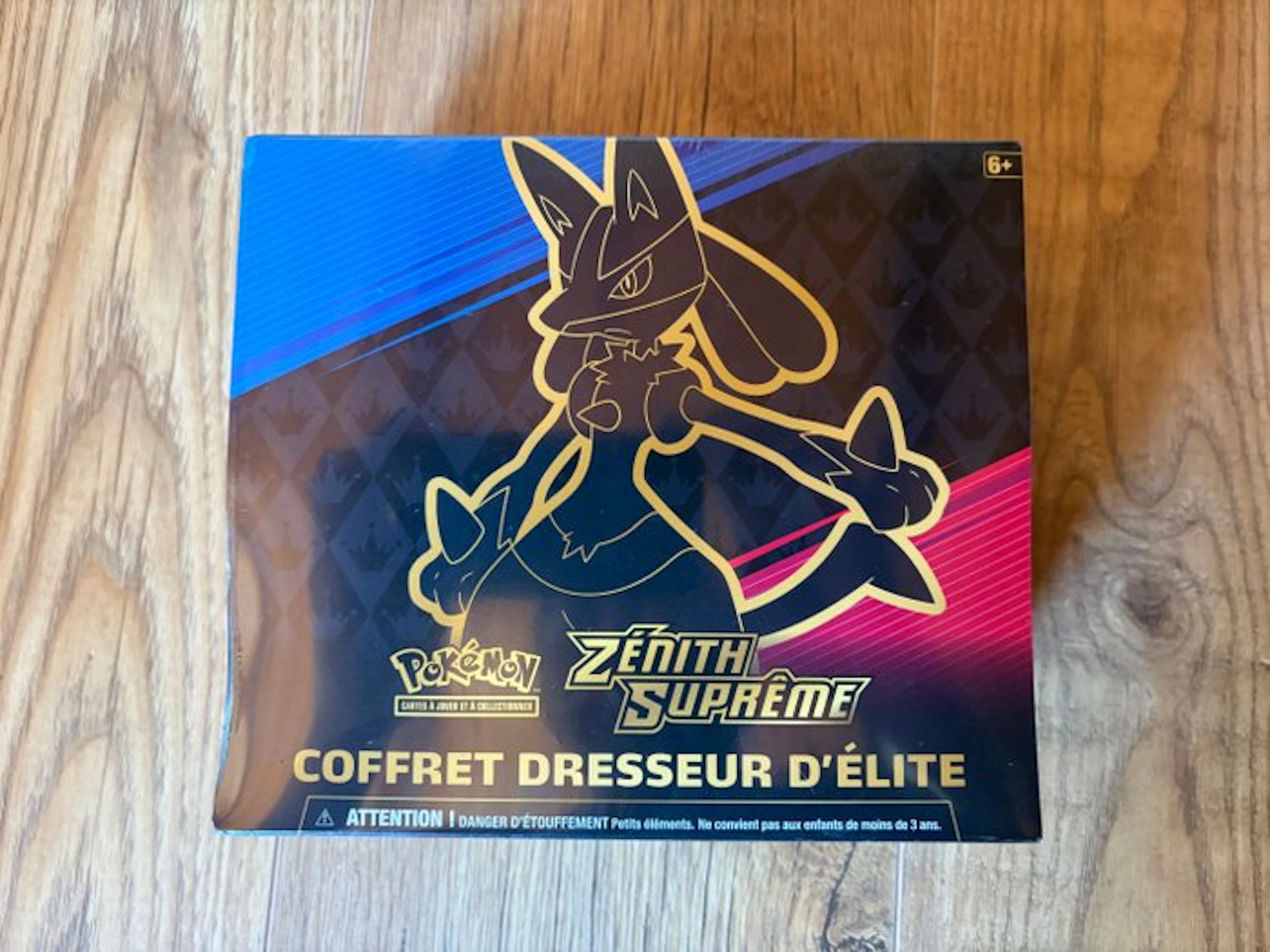 Pokémon - 1 Elite trainer box - Pokémon - Coffret Dresseur d'Élite