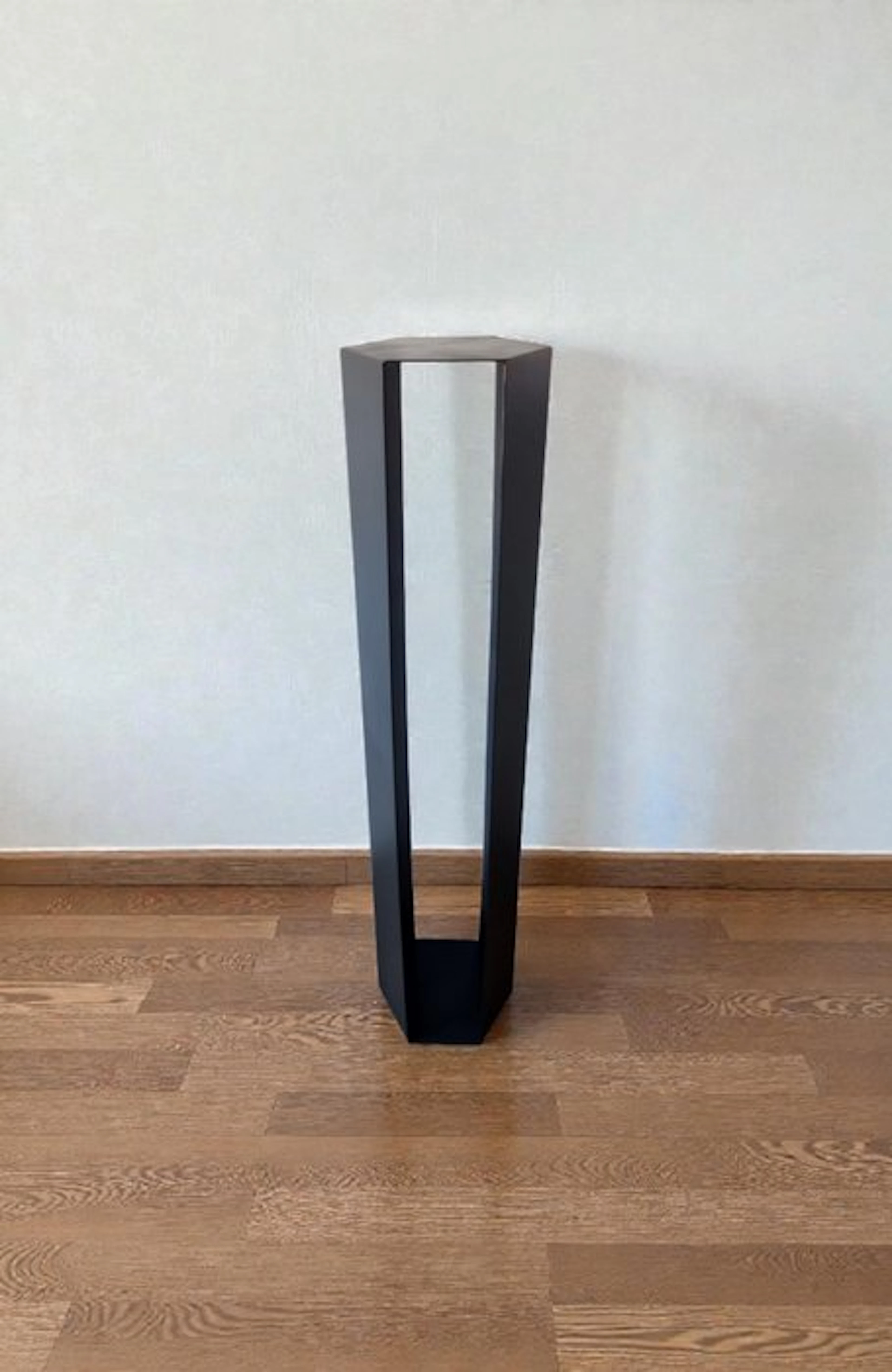 JVSculptures - Javi Villarroel Seoane - Stand - Hexagonal...