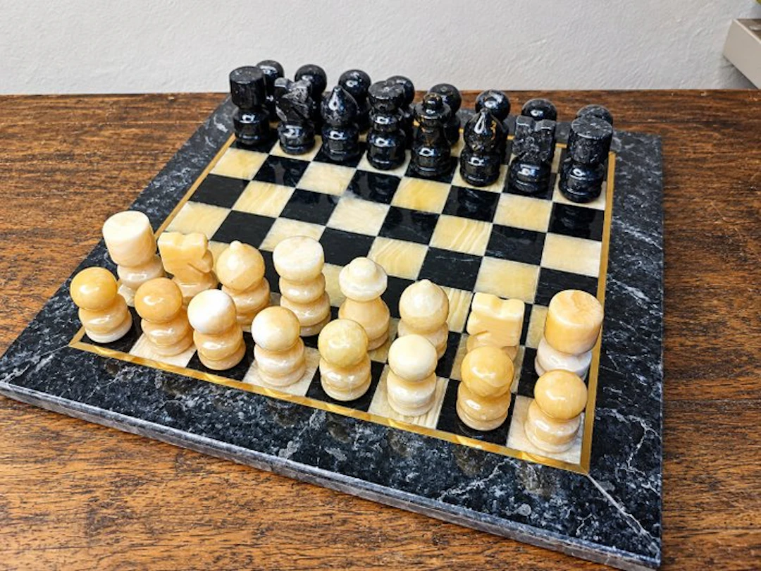 Chess set - Marble