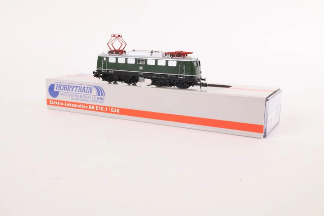 Hobbytrain N - H2816 - Electric locomotive (1) - 140 107-4 - DB