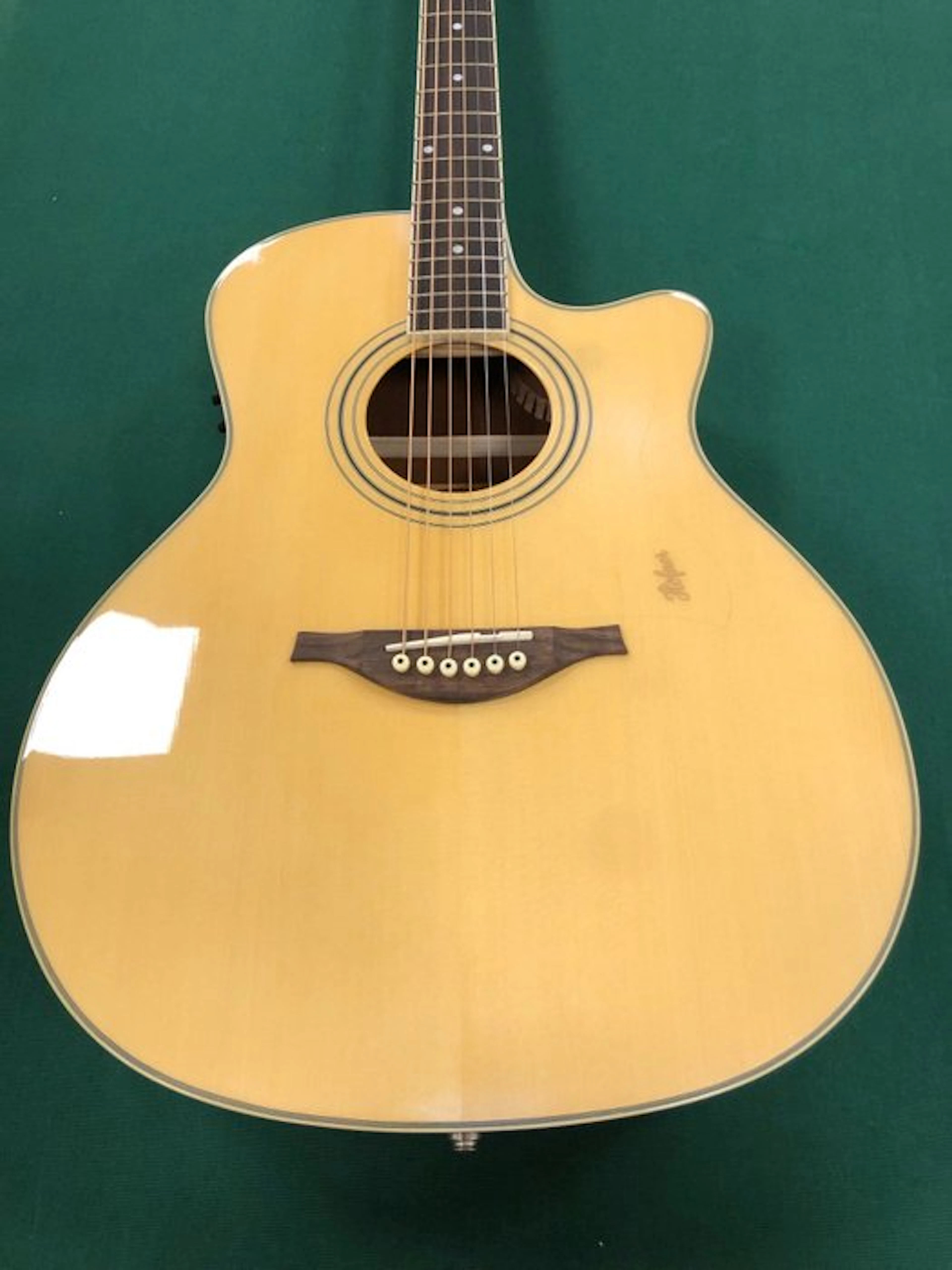 Höfner - Haga03 Grand Auditorium Cutaway - - Electro-acoustic guitar