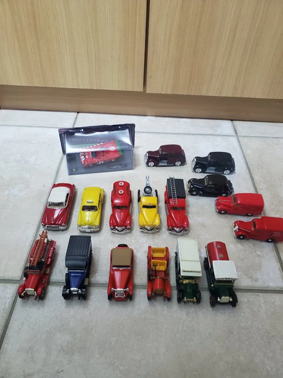 1:43 - Model car (20) - Lot de voitures miniatures anciennes