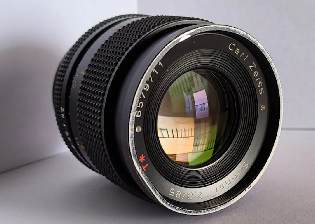 Carl Zeiss, Contax Sonnar *T 2.8/85mm | Camera lens