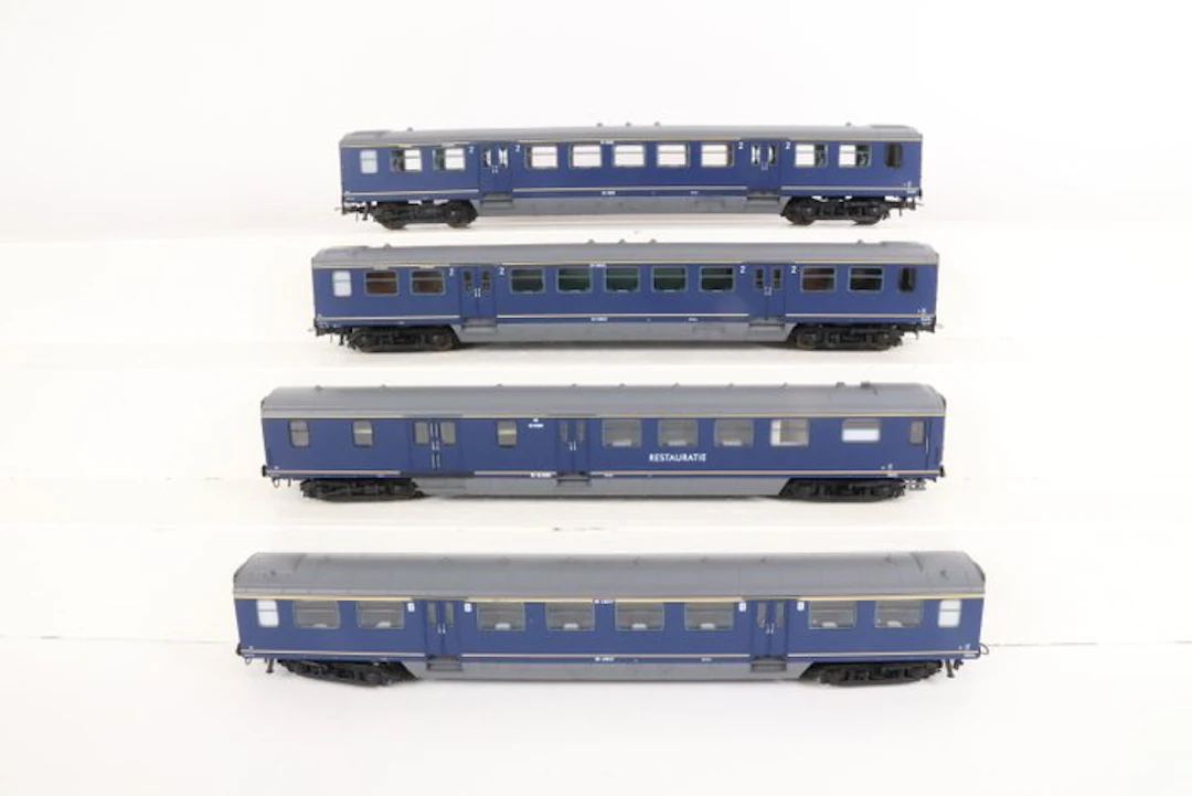 Artitec H0 - Model train passenger carriage (4) - Plan E carriages