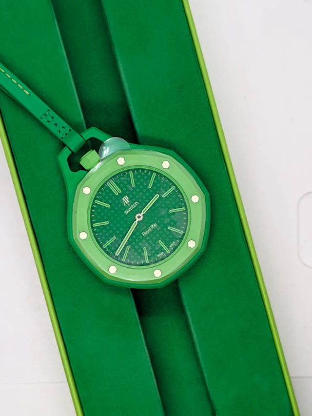 Swatch - Audemars Piguet x Swatch GREEN EIGHT - No...