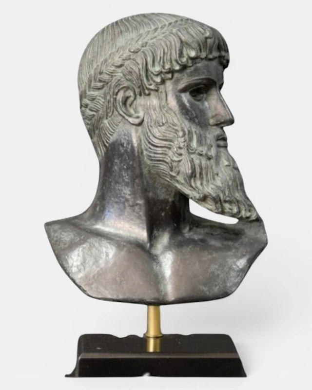 Bust, Poseidone - 30 cm - sculpted with patinas and bronze