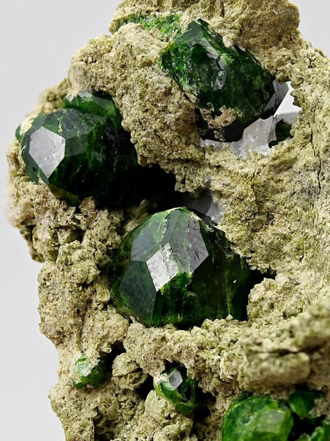 Splendid demantoid