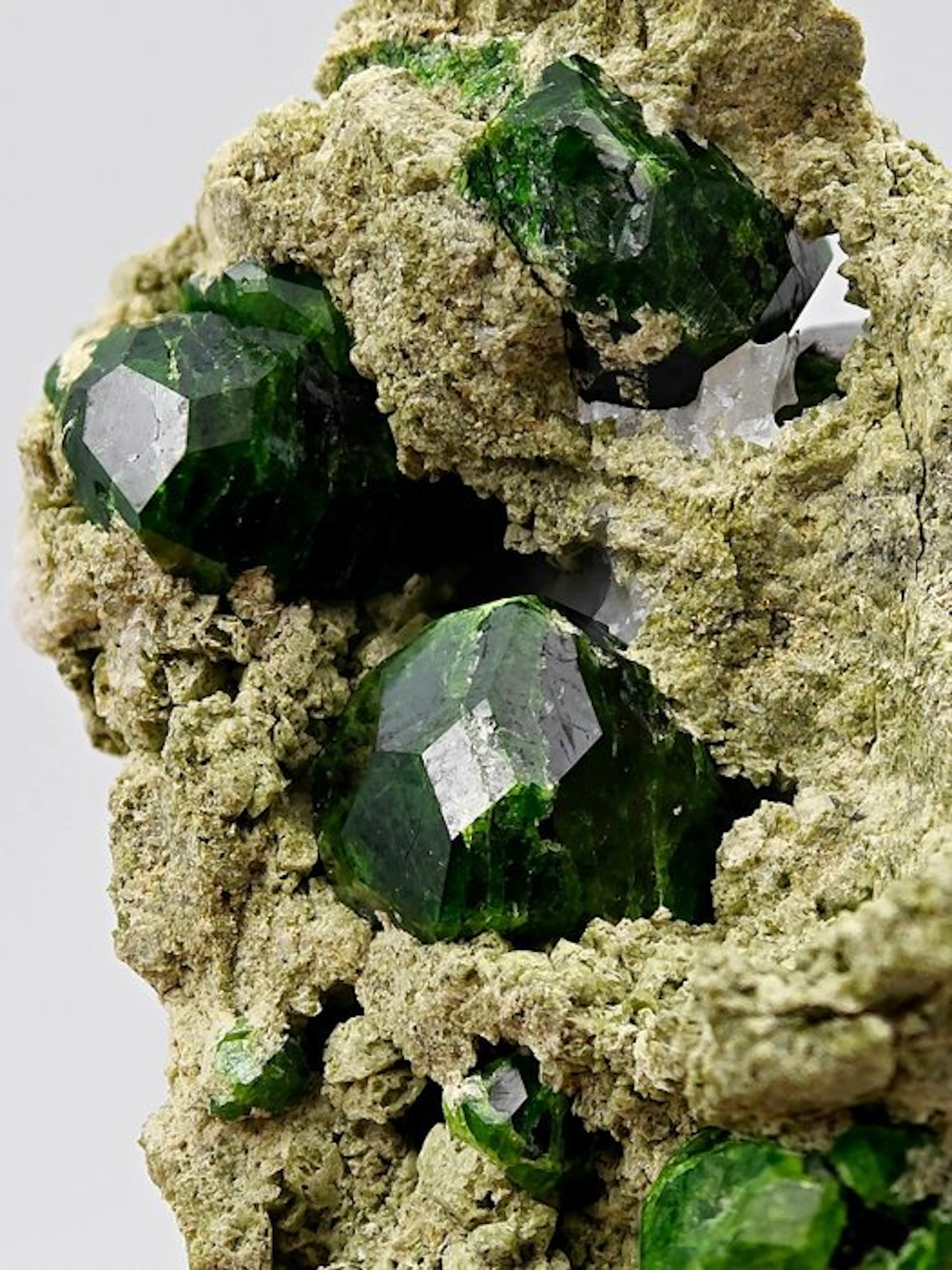 Splendid demantoid