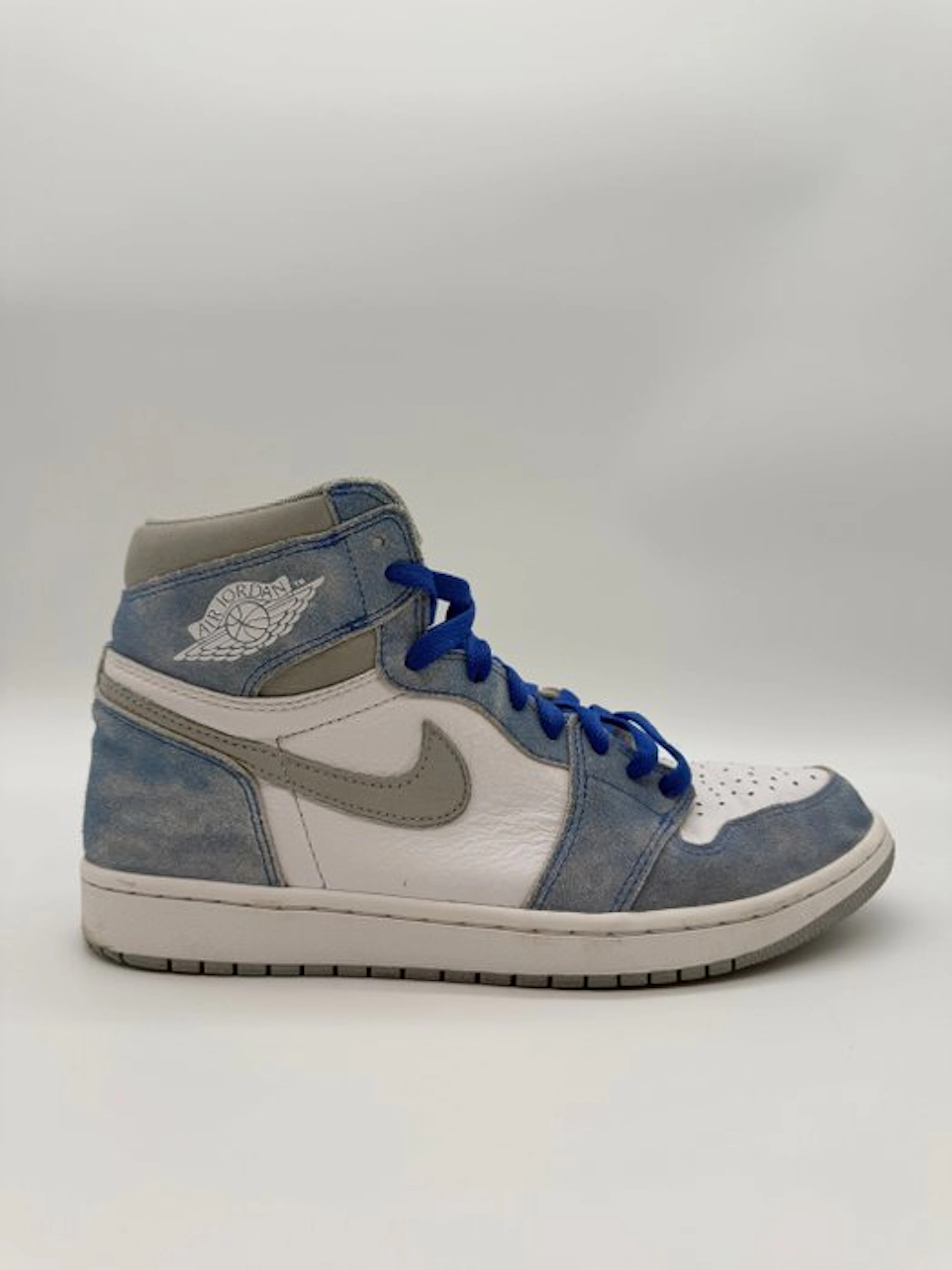 Nike - Nike Air Jordan 1 Retro High Hyper Royal Smoke...