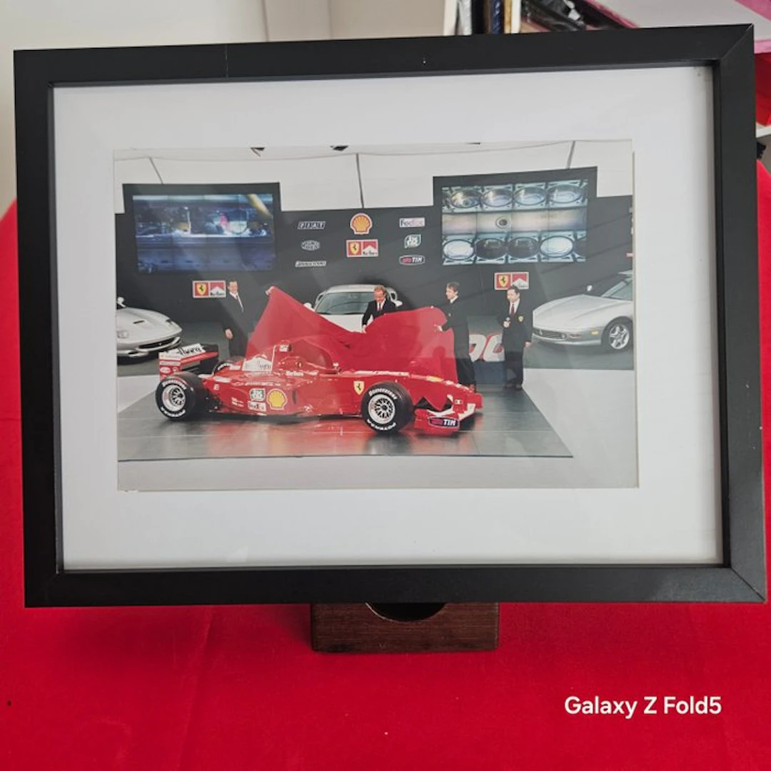 Maurizio Cavazzuti - Ferrari F 2000 presentazione Fotografia