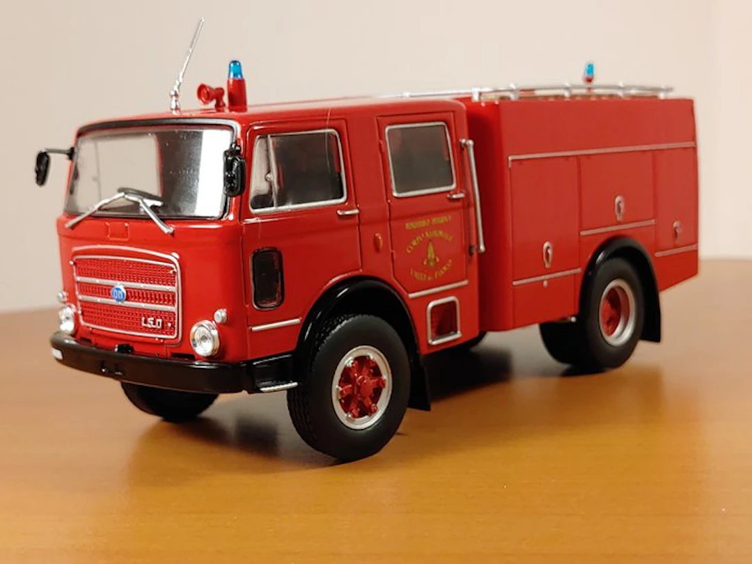 ASM 1:43 - Model truck - OM Leoncino 150 Vigili del Fuoco