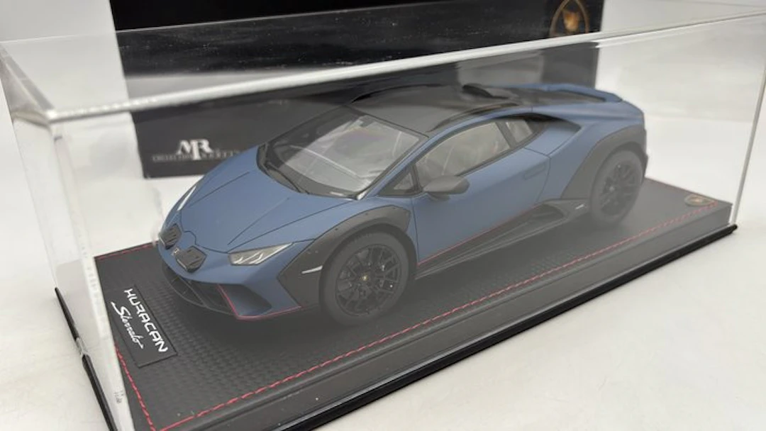 MR Collection 1:18 - Model car - Lamborghini Huracan...
