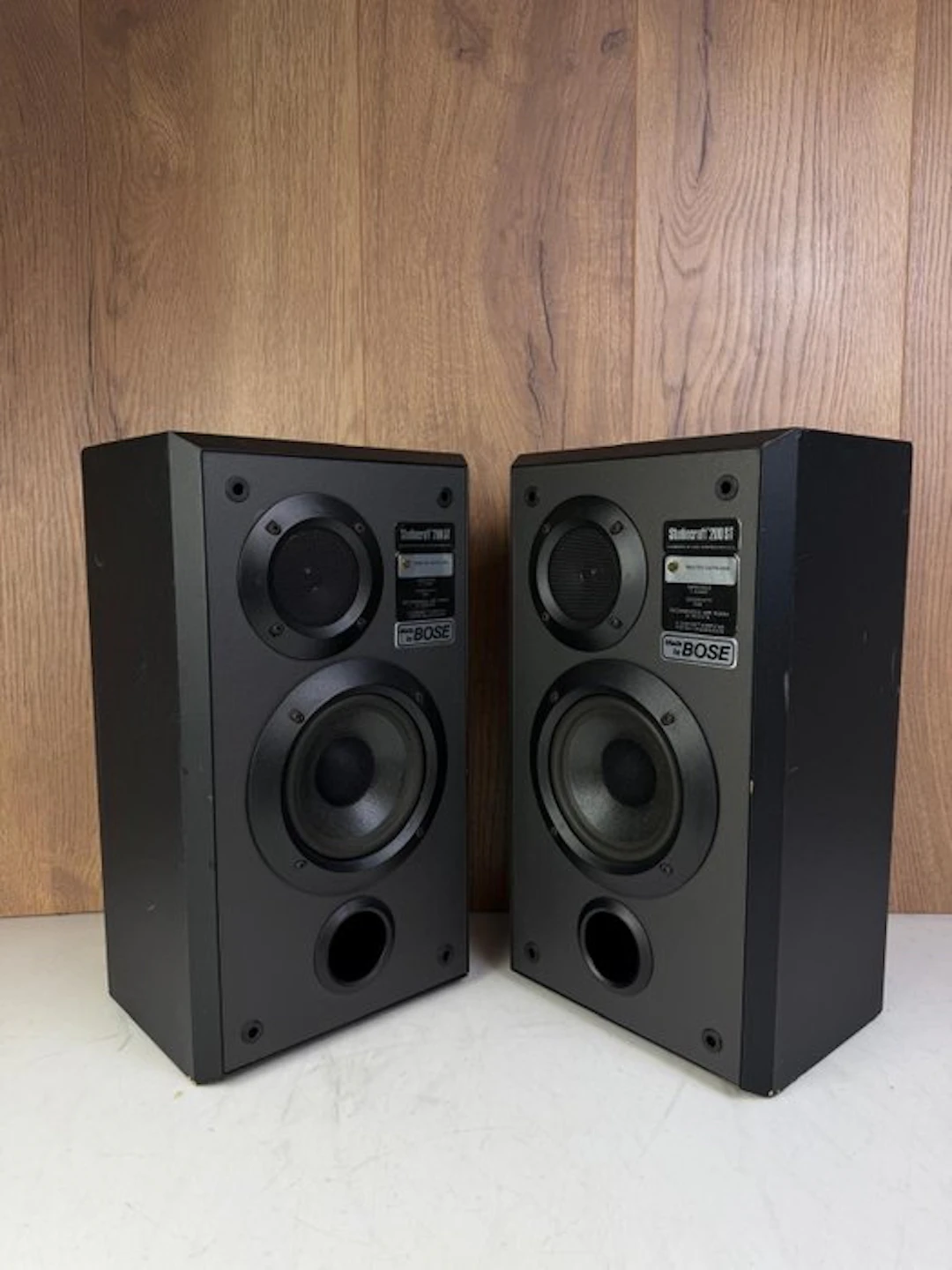 StudioCraft by Bose - 200ST / ML2 - Matching Pair Speaker set