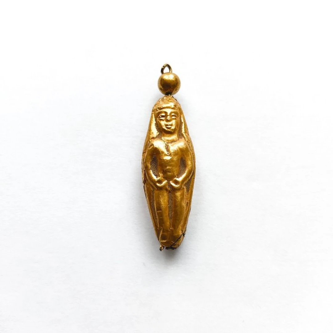 Western Asiatic 22,62 Karat Gold Foiled Wax with XRF test...