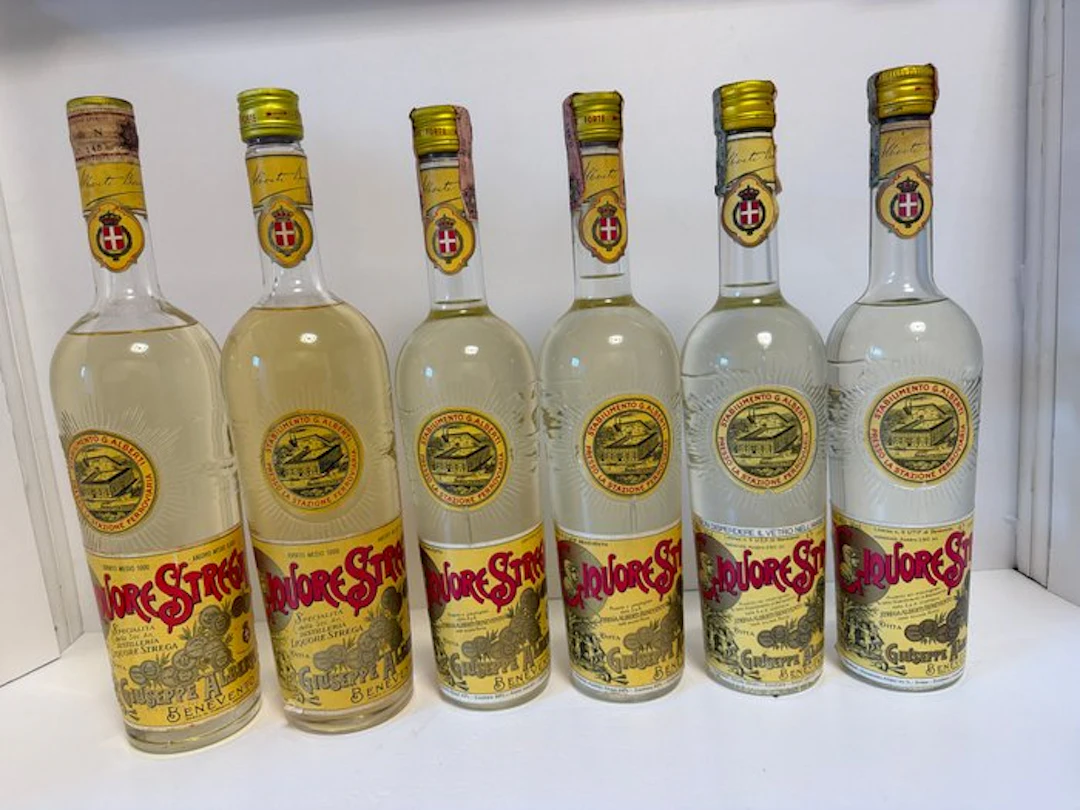 Liquore Strega Giuseppe Alberti - b. 1960s to 1990s - 75cl, 100cl