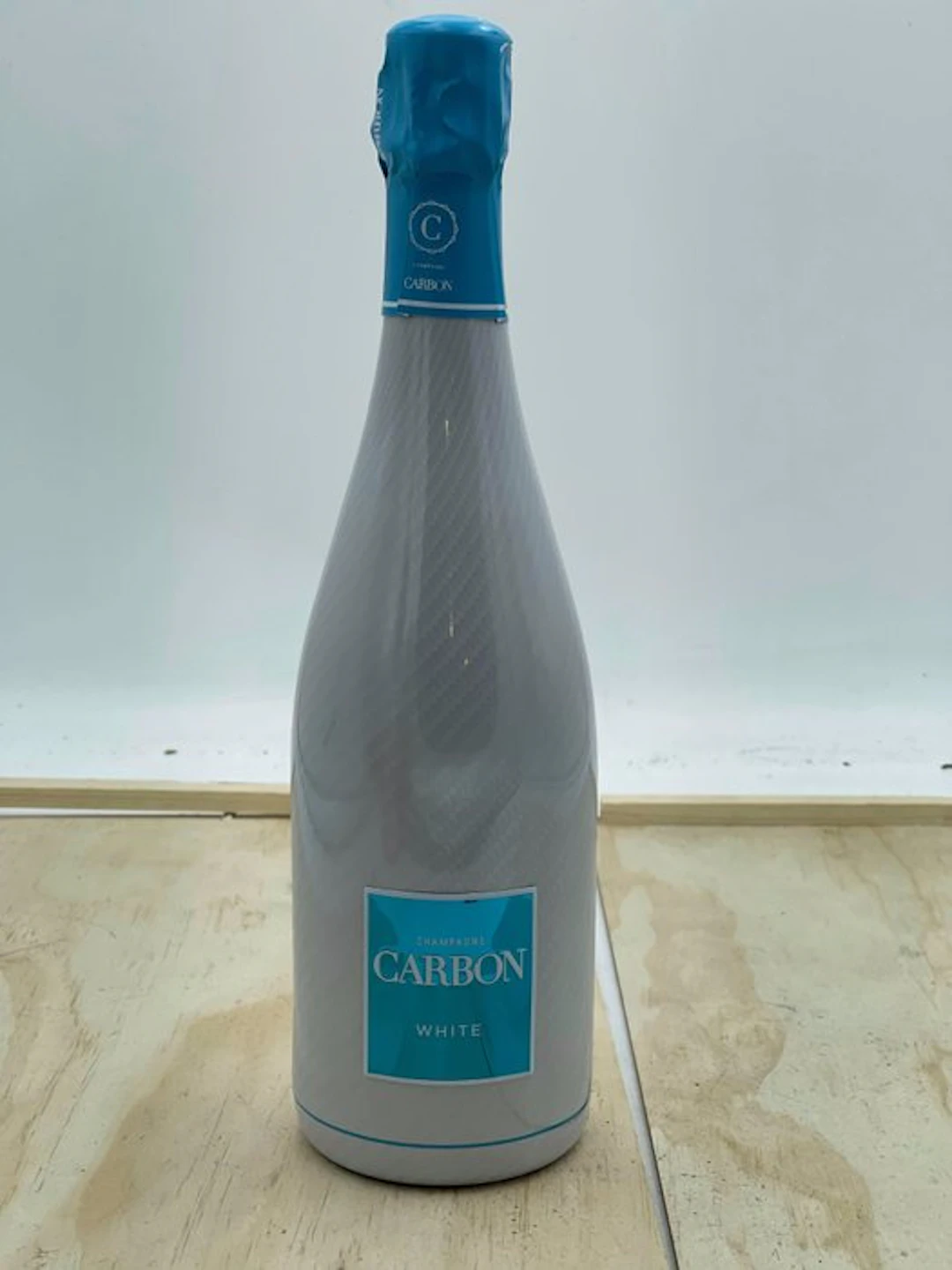 Carbon, White - Champagne Sec - 1 Bottle (0.75L)
