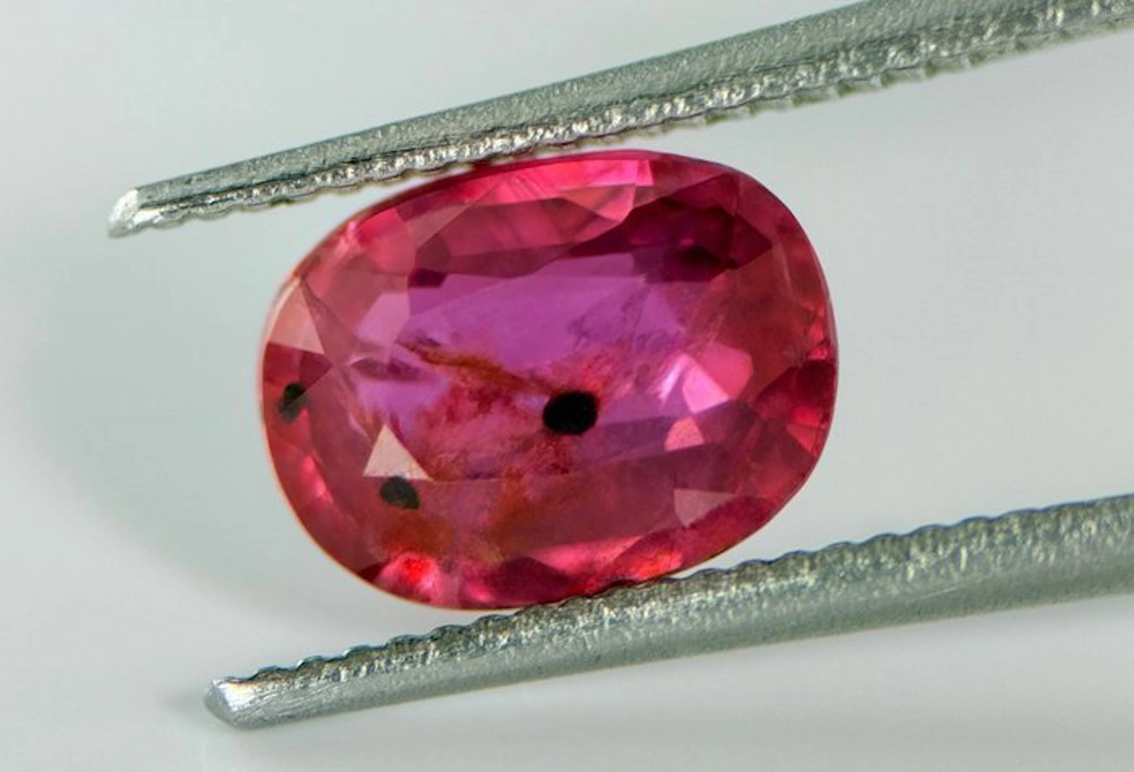 No reserve price Red Ruby - 1.53 ct - Gem research Swiss Lab (GRS) - Siam Ruby