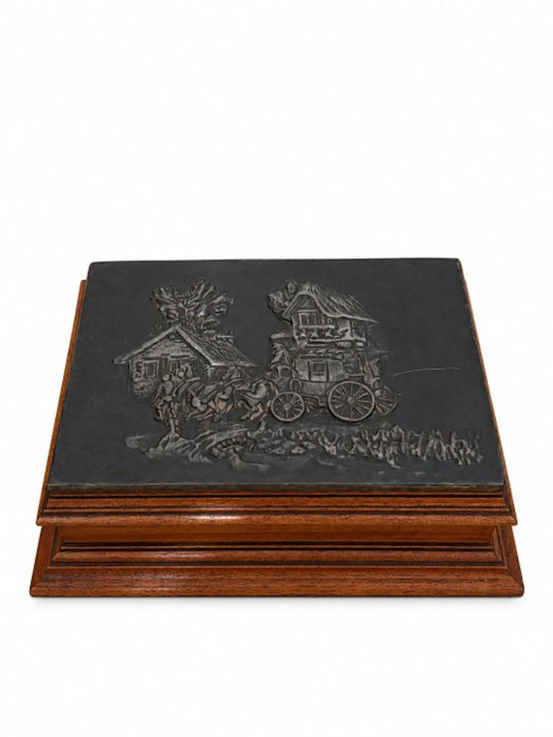 Artisanal (Étain d'art français) - Jewellery box - •...