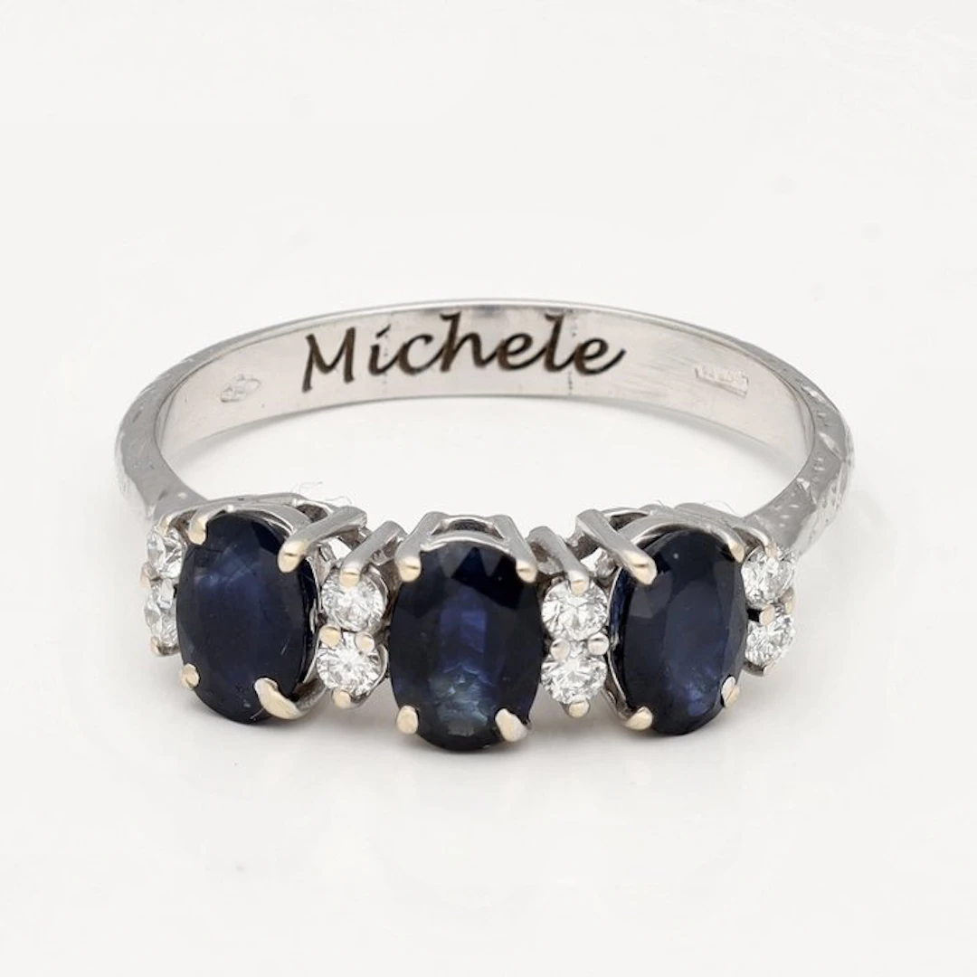 Ring - 18 kt. White gold - 1.80ct. tw. Sapphire - Diamond