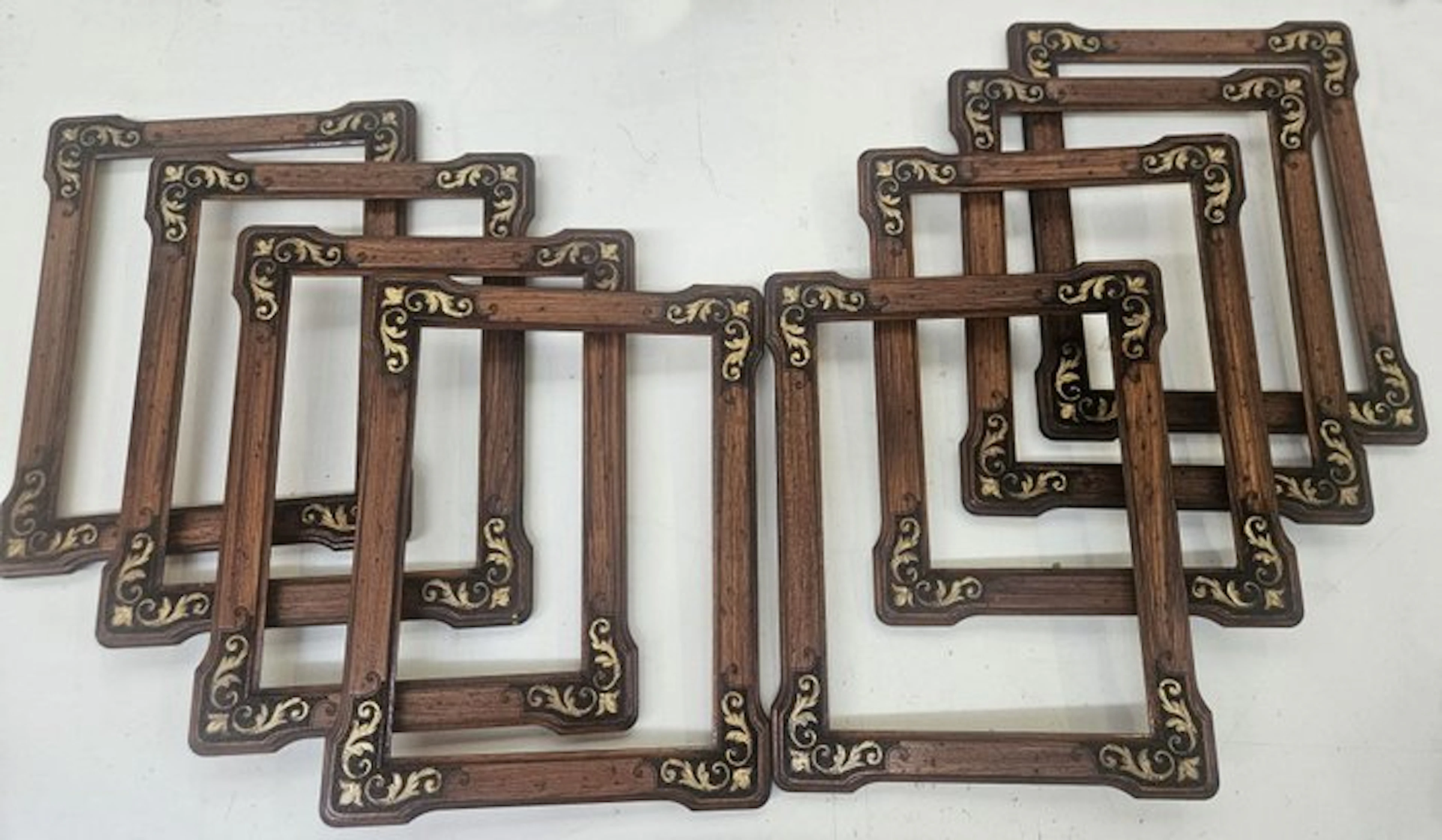 Frame (8) - Wood