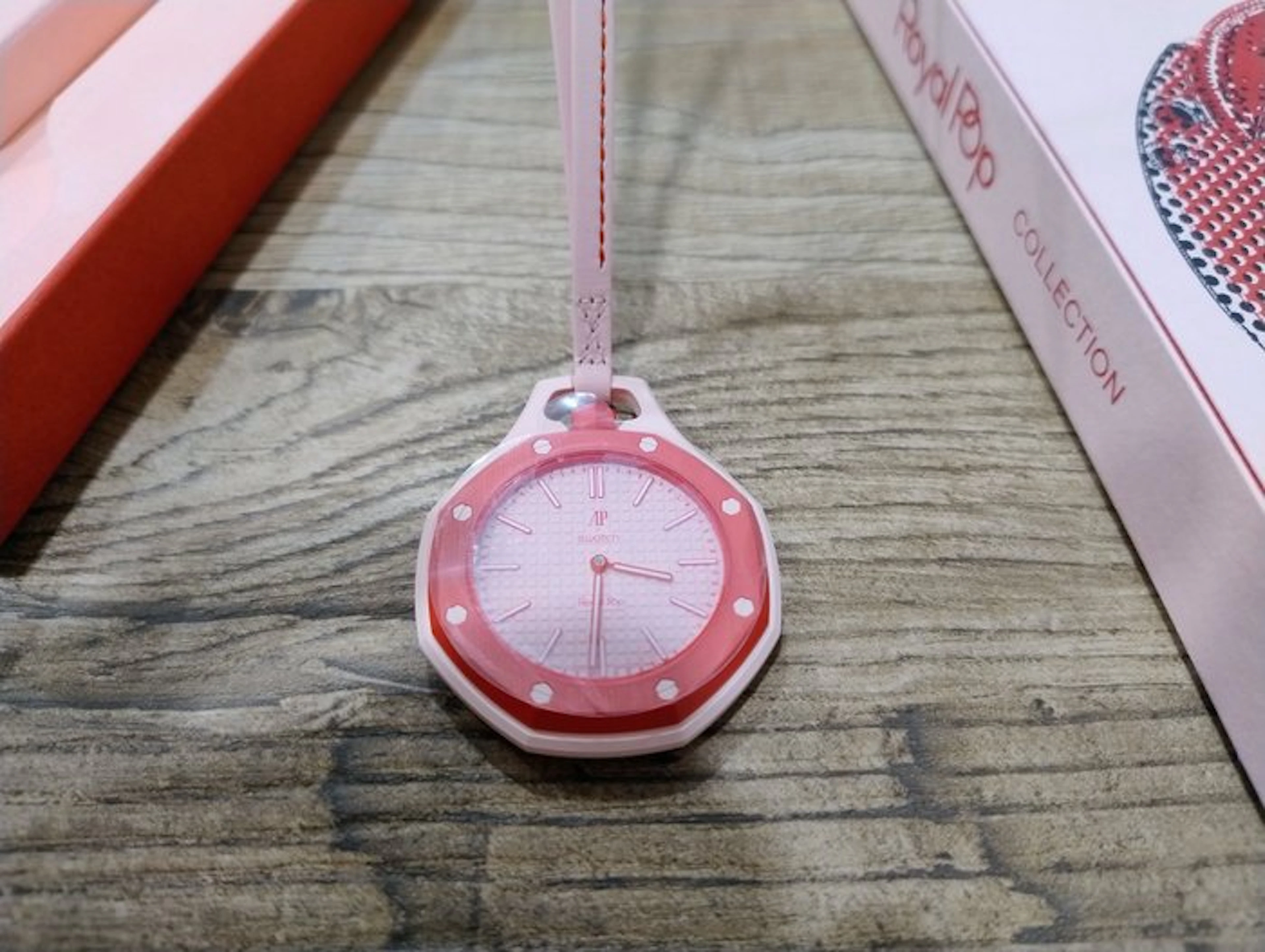 Swatch - Royal Pop Otto Rosso - No reserve price - Unisex - 2026