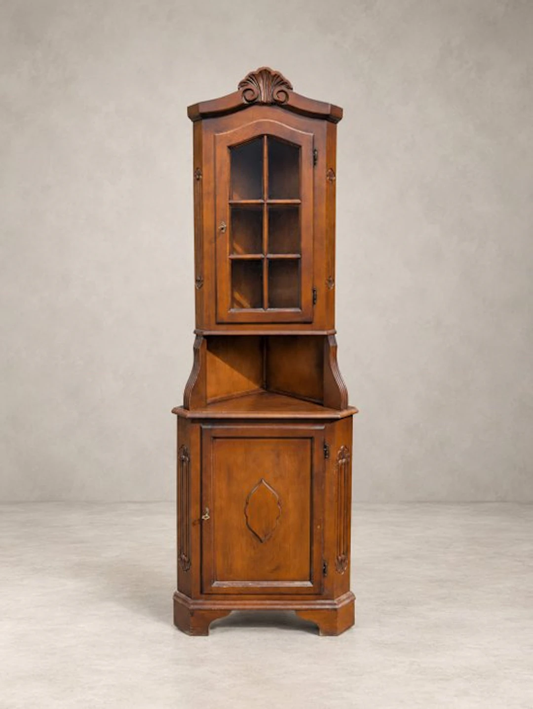 Display case (2) - Walnut - Louis XV