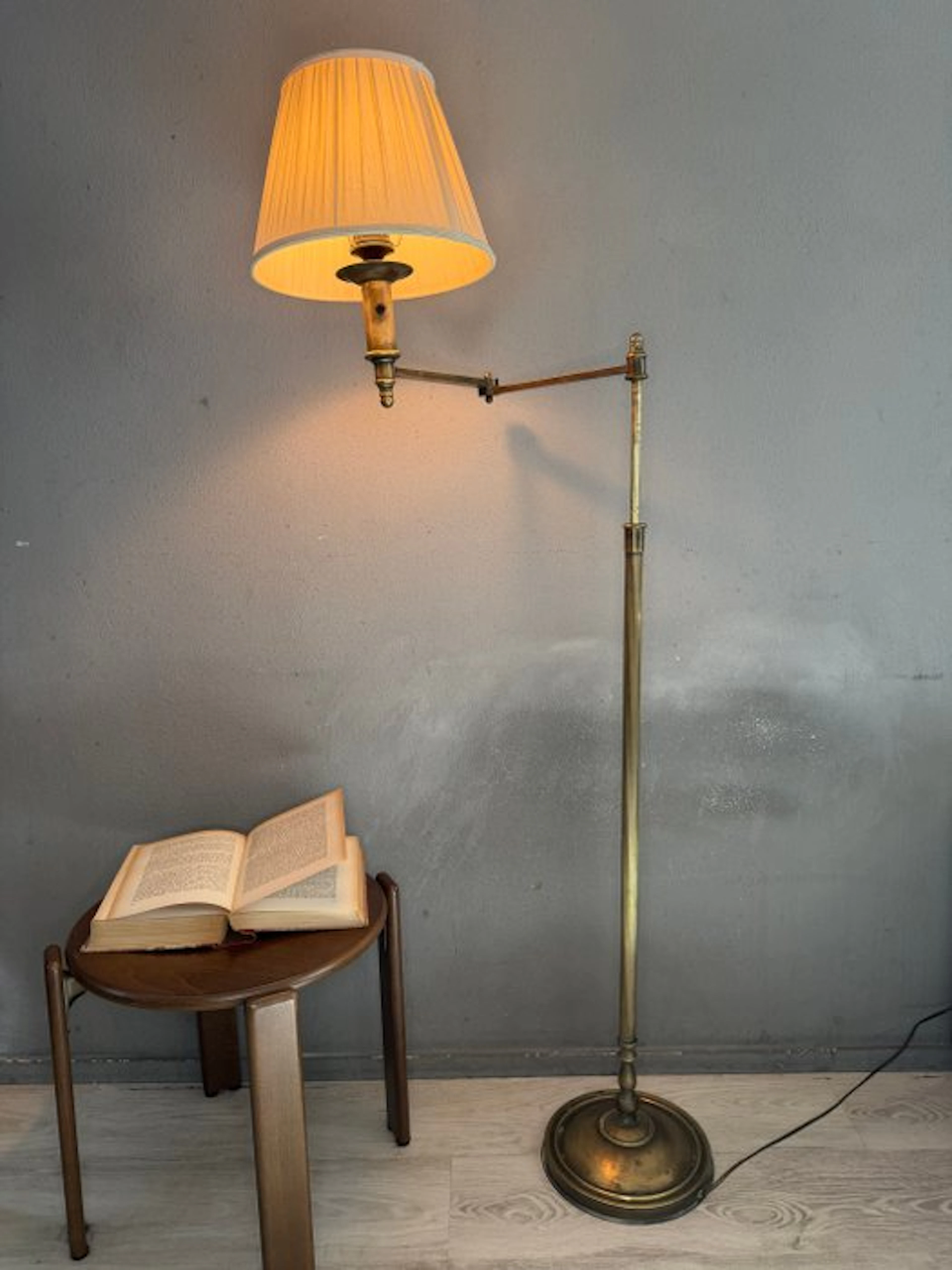 Floor lamp - Gilt bronze - Chique antique high-end