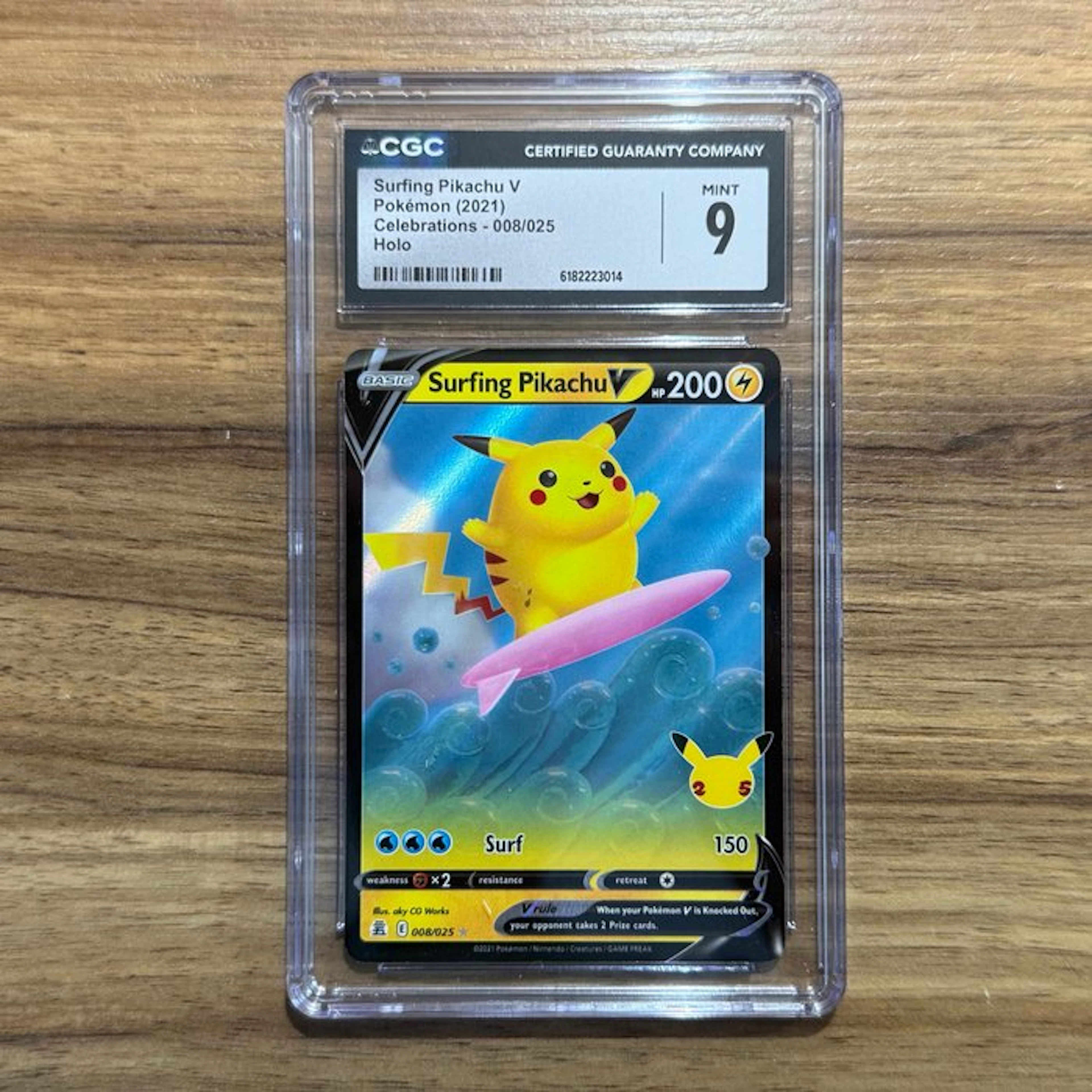 Pokémon Graded card - Surfing Pikachu 25th Celebrations 008 - CGC 9