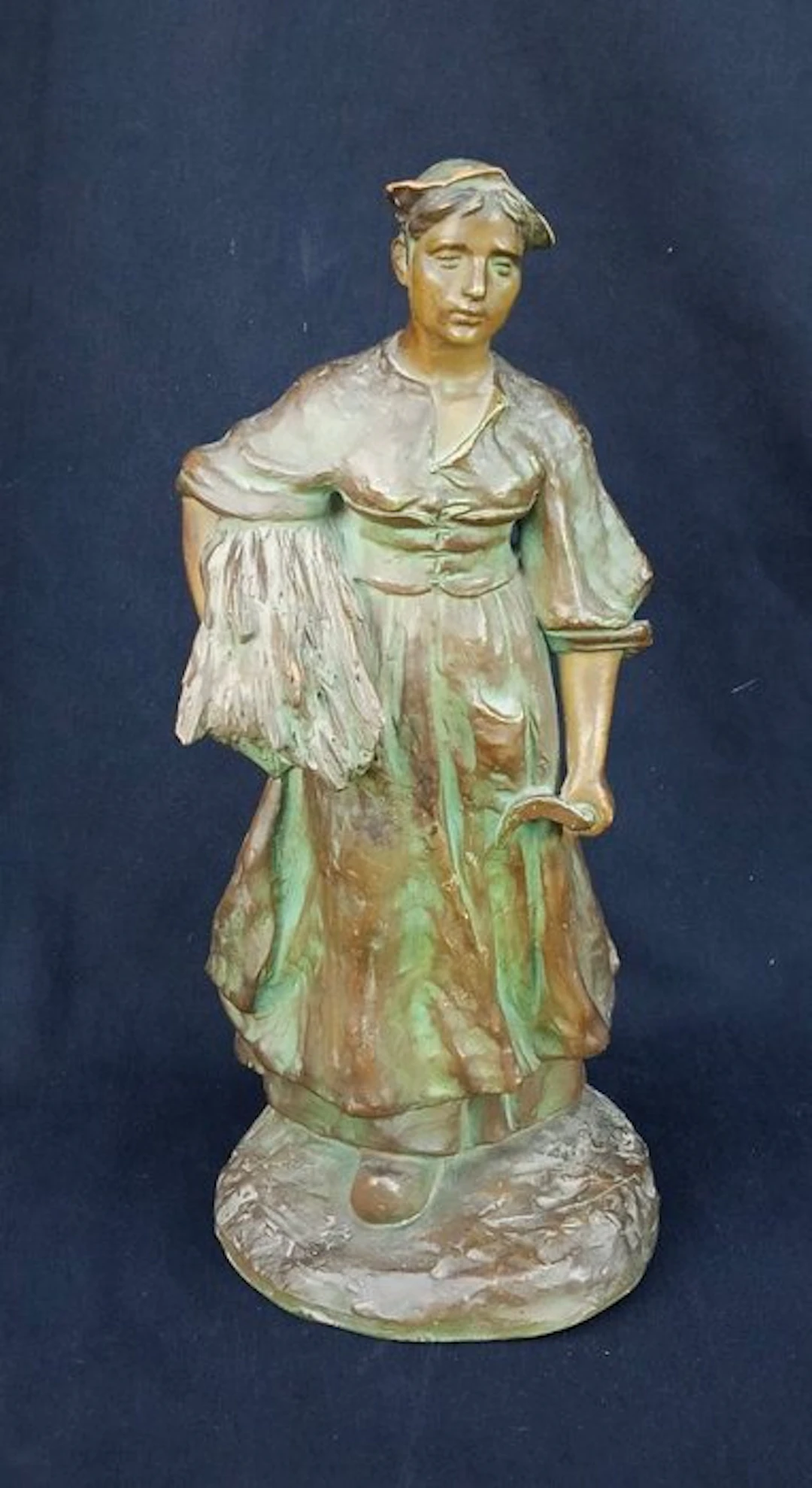 A. Cataldi - Statue, Mietitrice con spighe e falcetto - 35 cm - Earthenware
