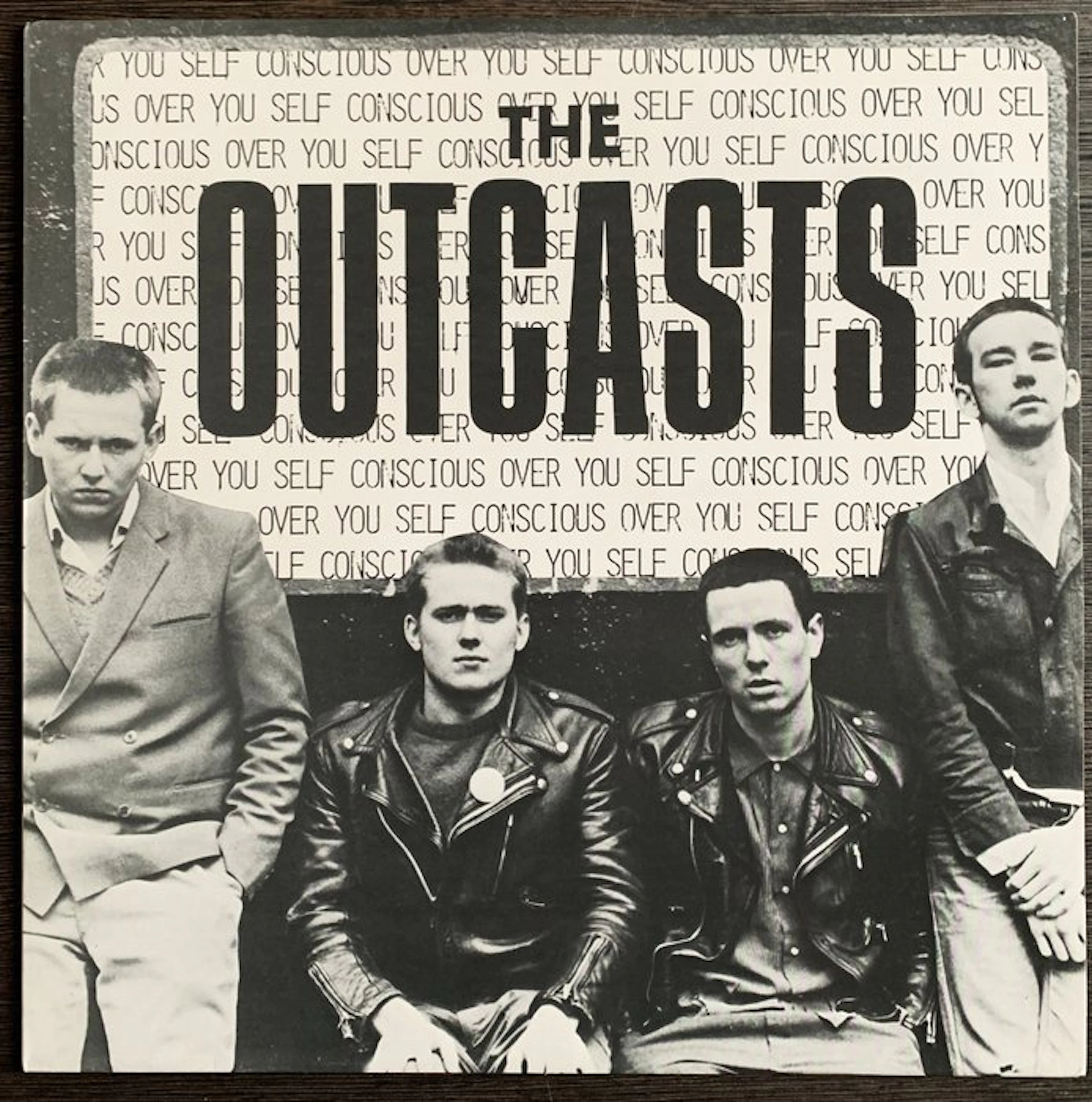 The Outcasts - self conscious over you - Vinyl record - 1979
