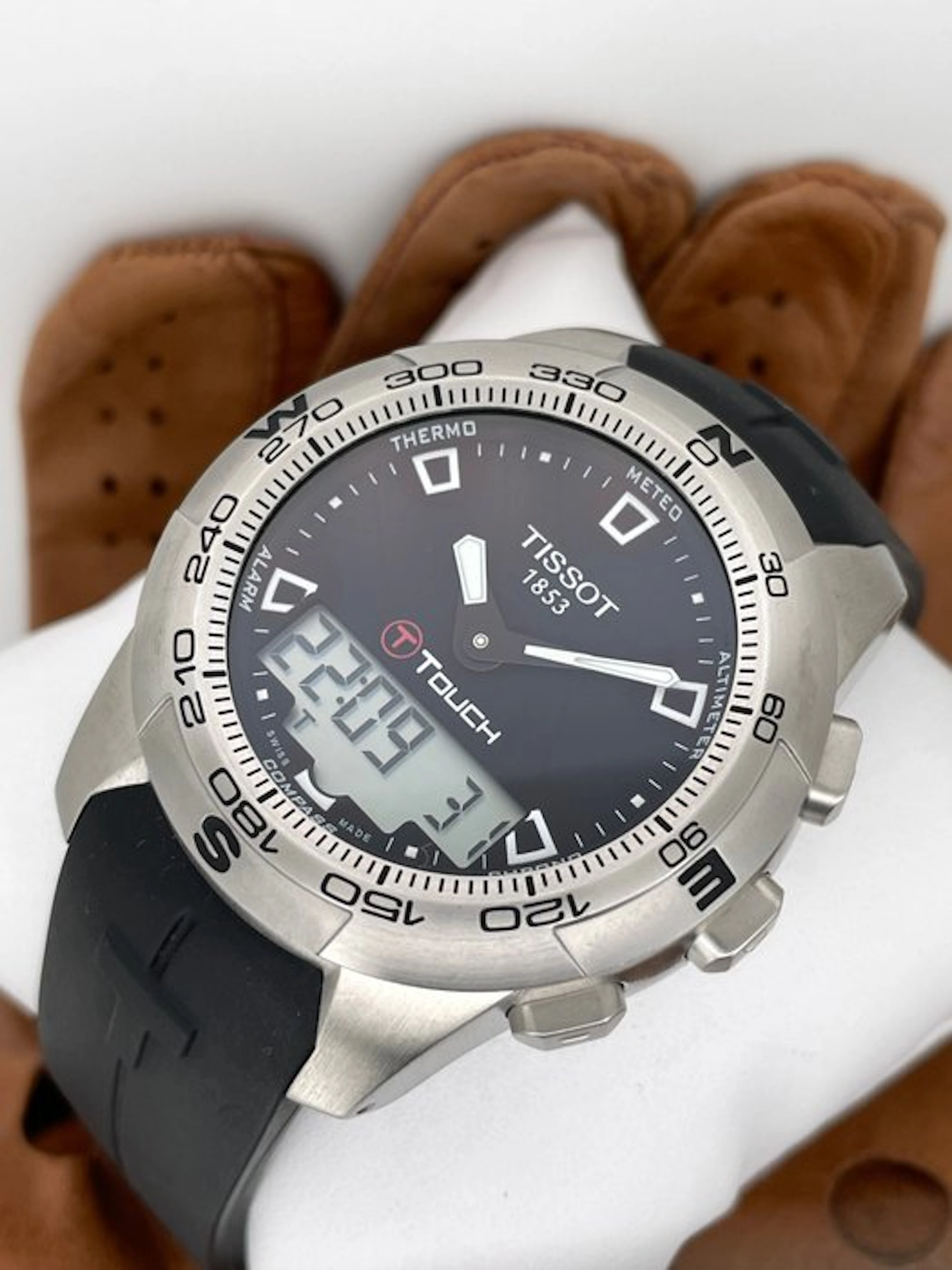 Tissot - T-Touch II - T047.420.17.051.00 - Men - 2010-2020