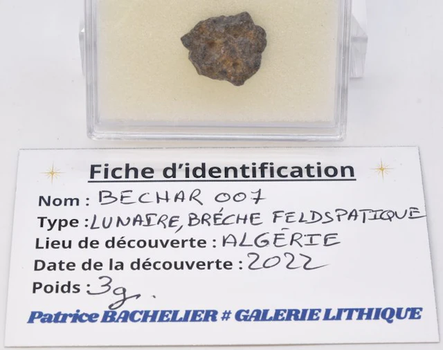 Lunar Meteorite Bechar 007 - Algeria - 3 g
