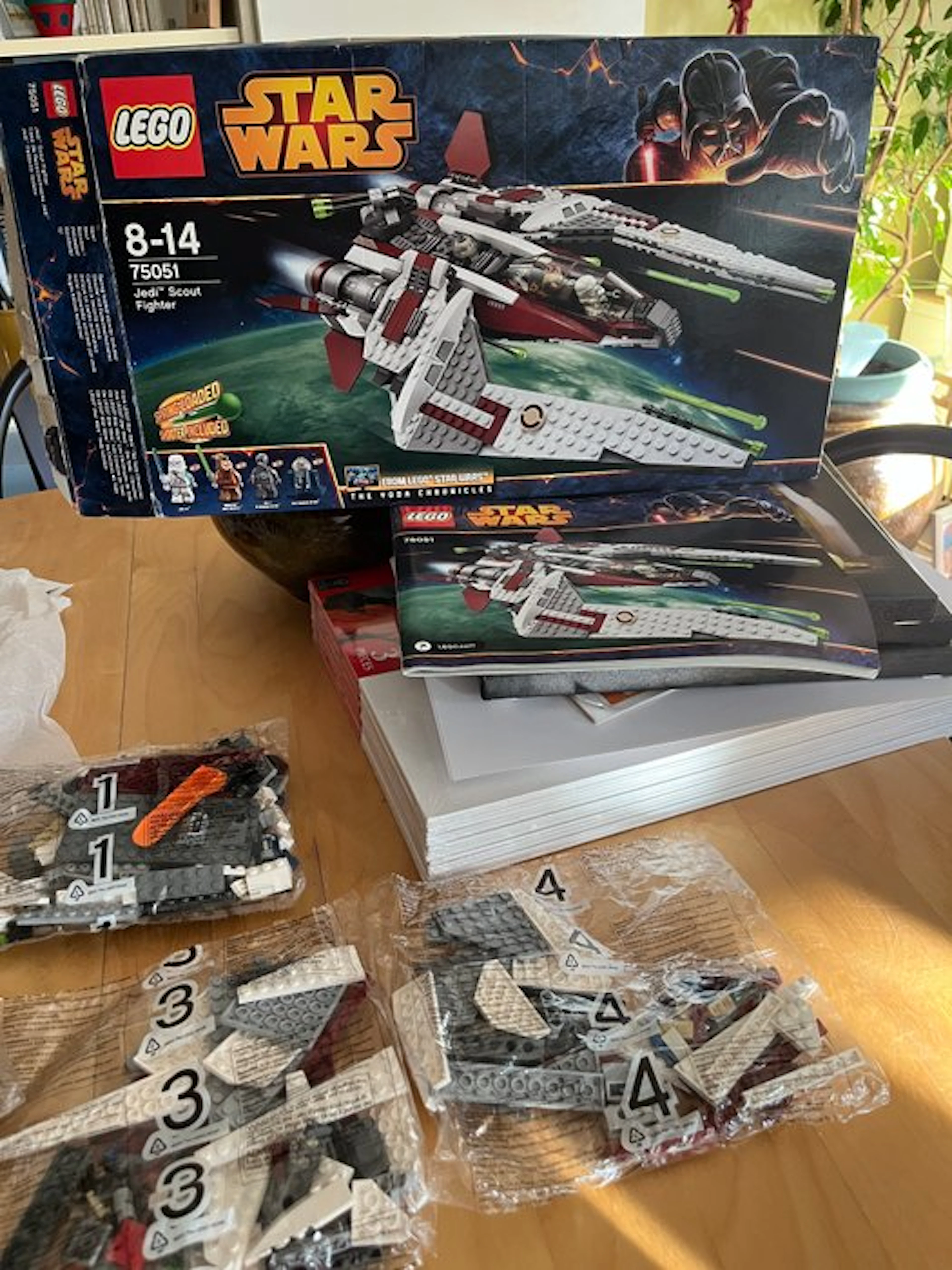 LEGO Set - 75051 - Star Wars - Jedi Scout Fighter