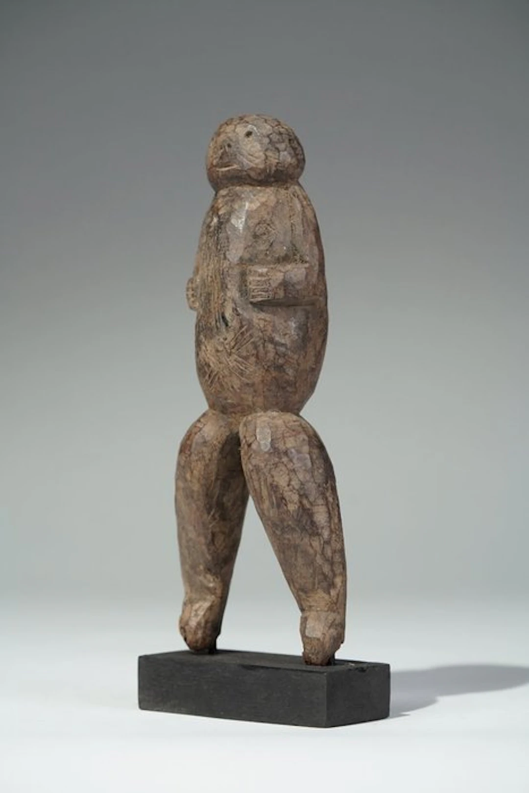 A wooden sculpture - Losso - Togo (No reserve price)