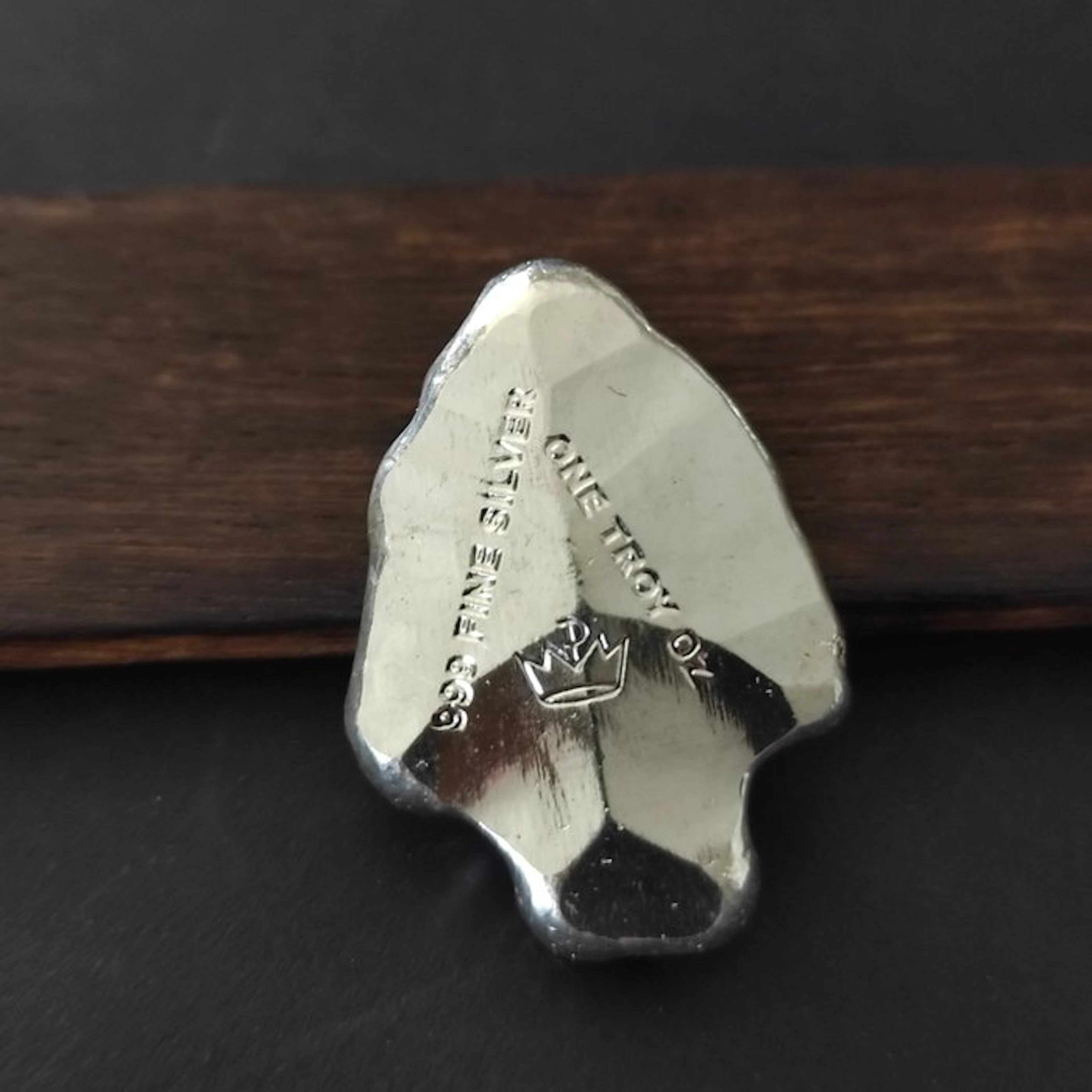 Silver arrow - Height: 3 cm - Width: 1 cm- 1 oz - (1)