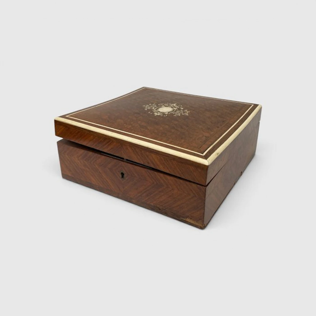 Box - Kingwood