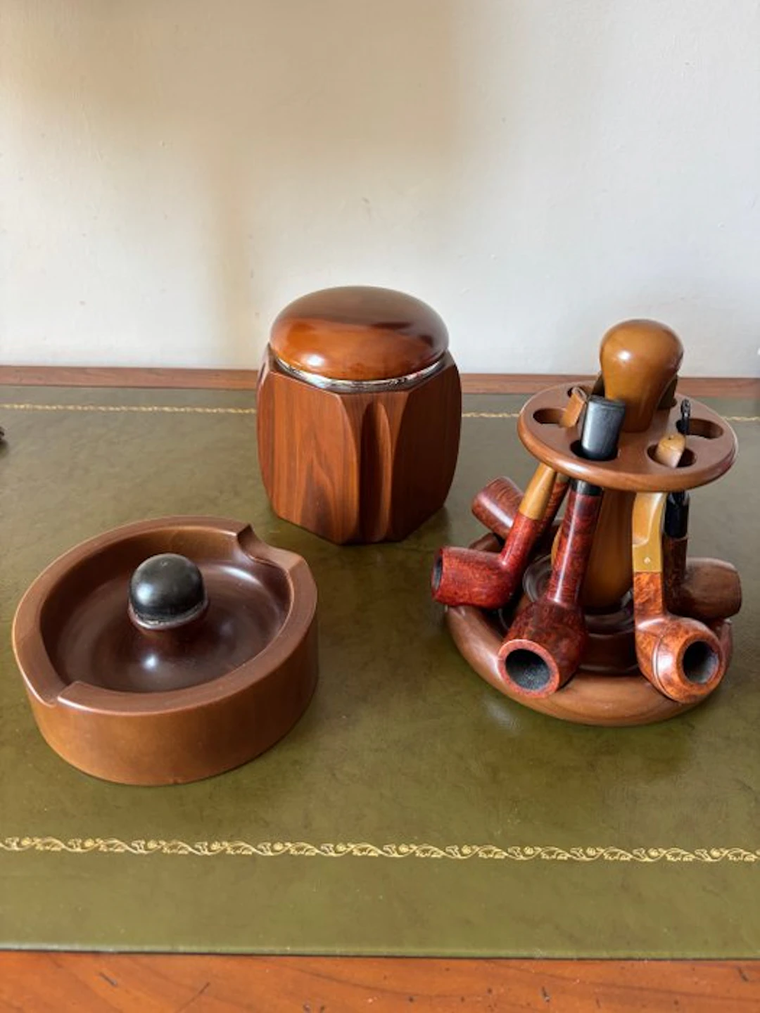 Pipe cabinet - Burrwood - Vintage Pipe Collection