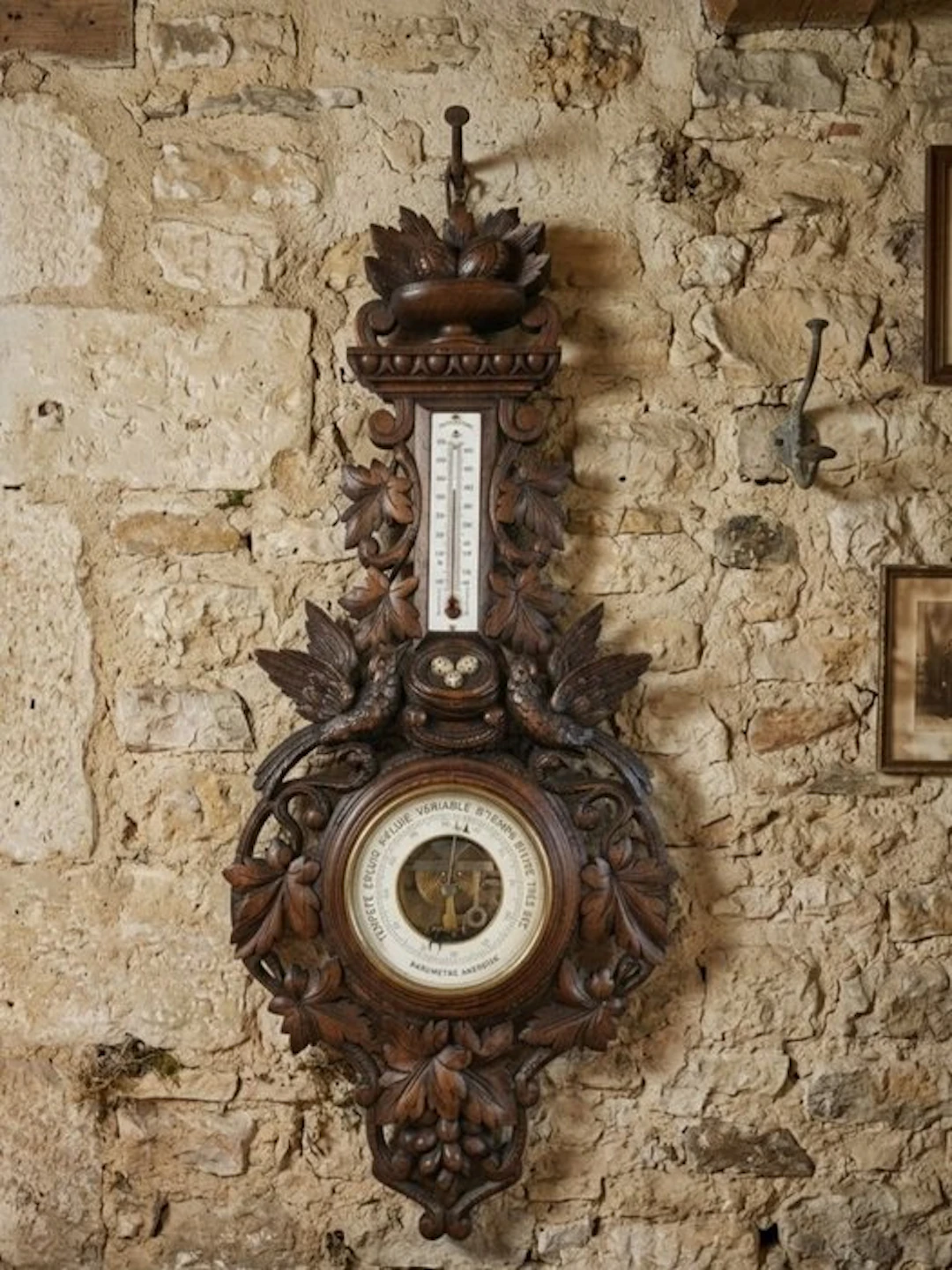 Aneroid barometer - Wood, Glass - Black Forest
