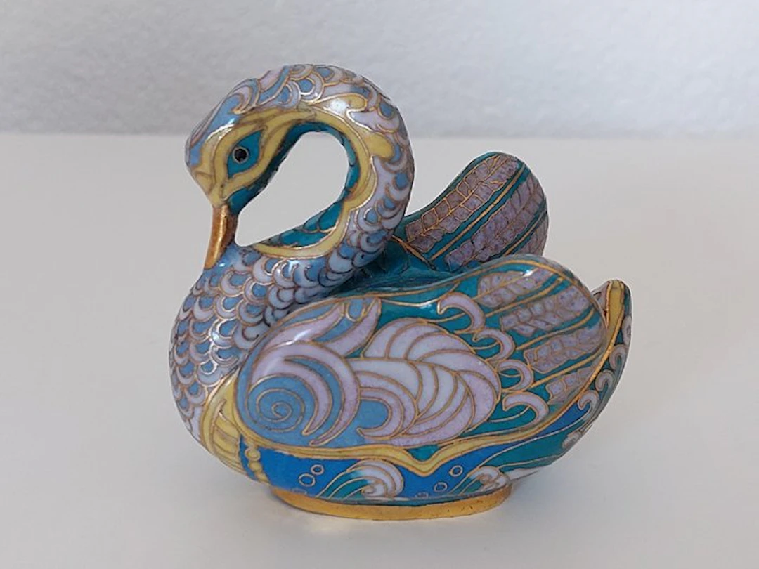 House of Faberge & Franklin Mint - Statuette