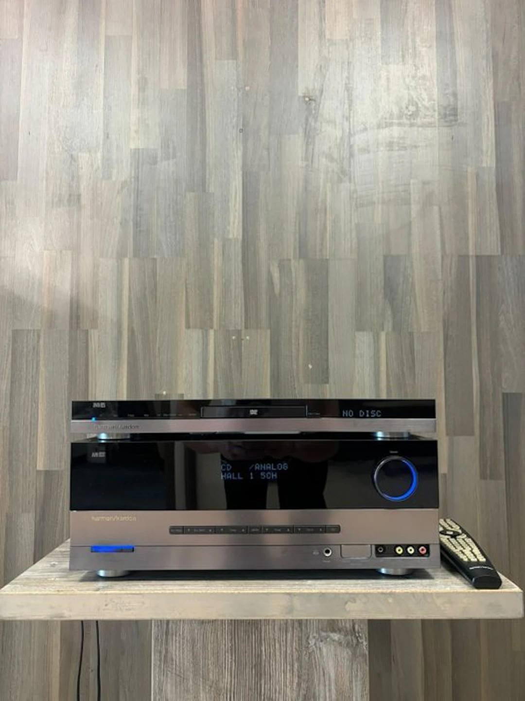 Harman Kardon - DVD 26 + AVR 139 Hi-fi set